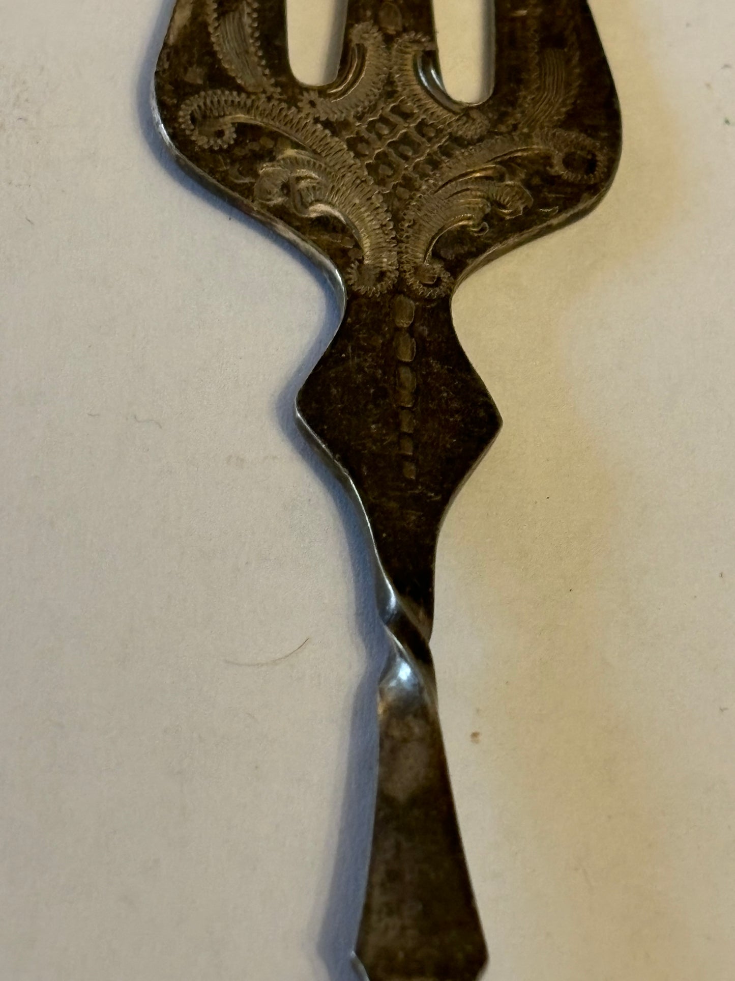 Silver Collared MoP handled ornate toasting fork