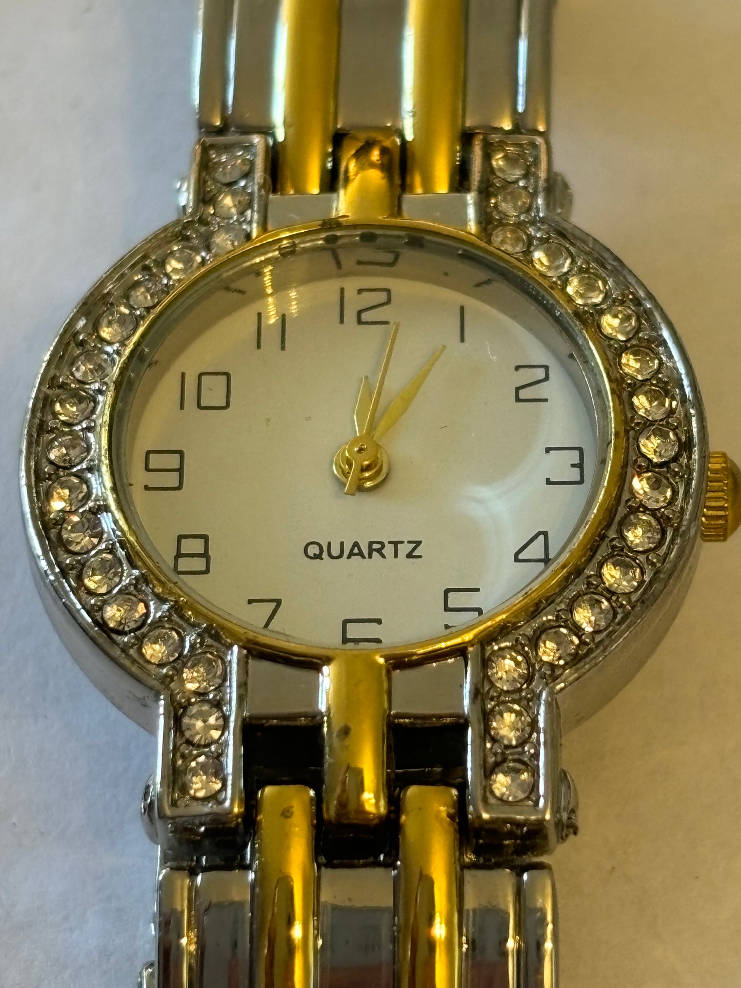 Stainless Steel gold and silver watch with jewels - Untested