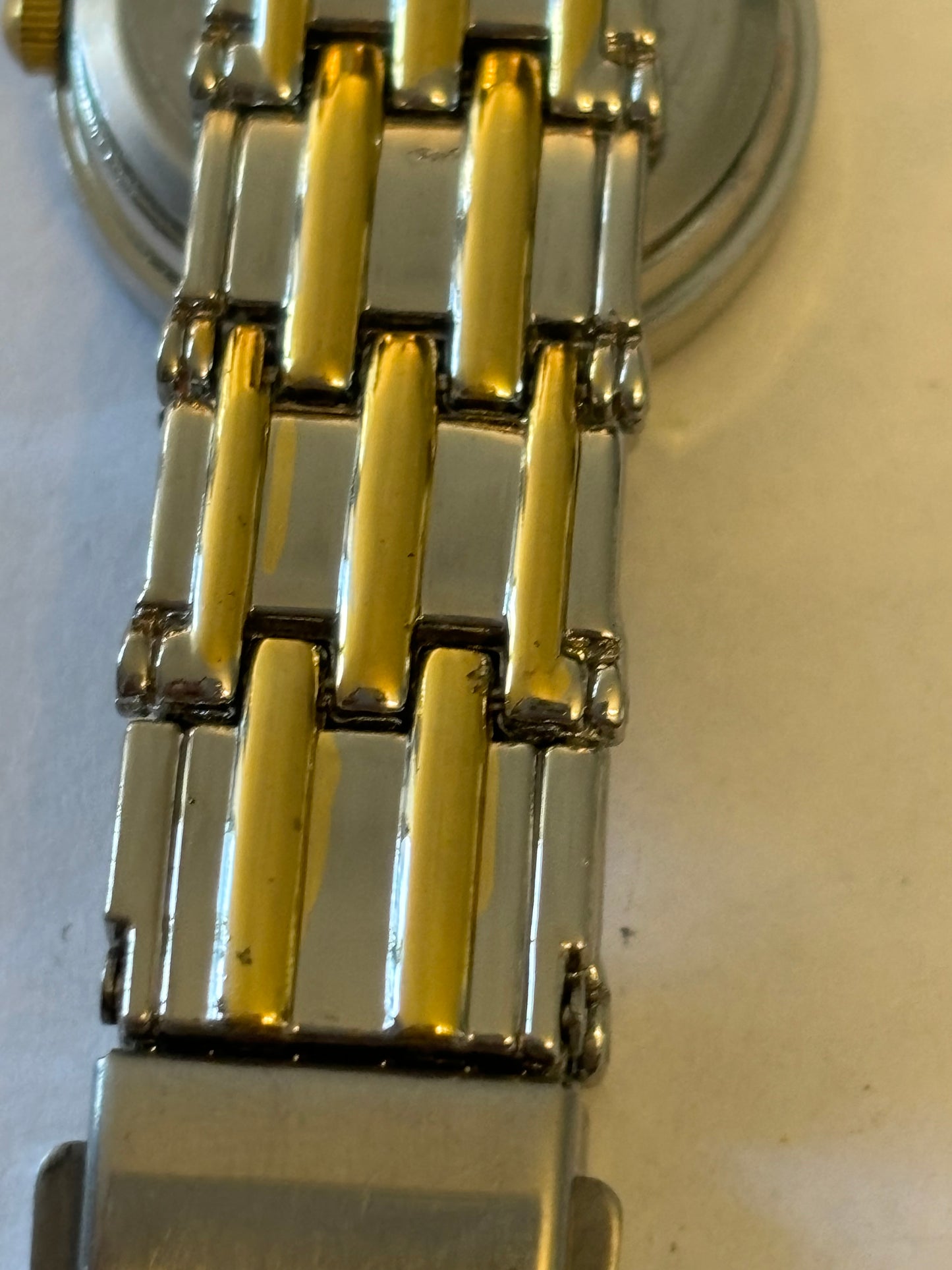 Stainless Steel gold and silver watch with jewels - Untested