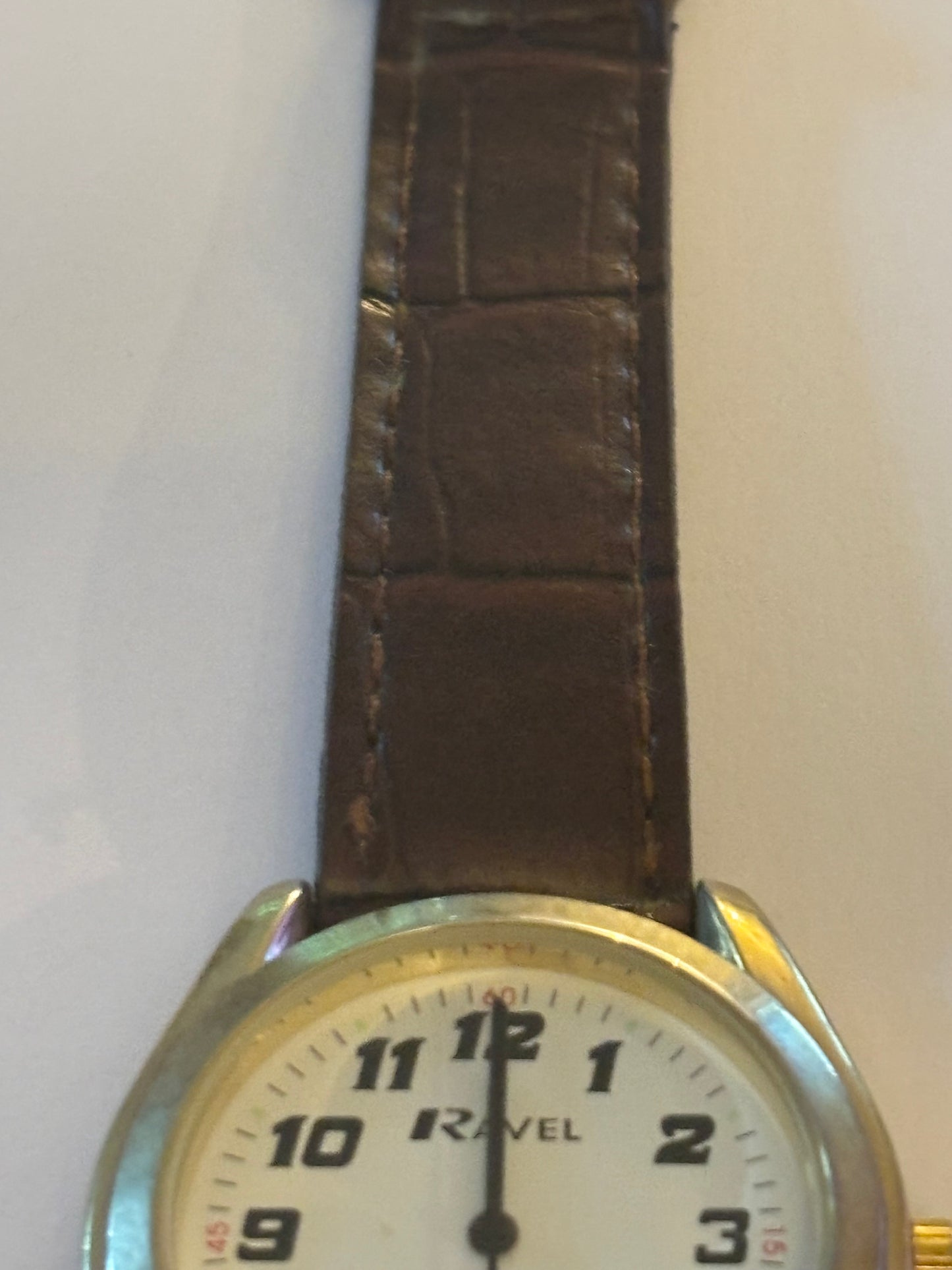 Ravel Gents Gold and Brown Strap Wristwatch - Untested