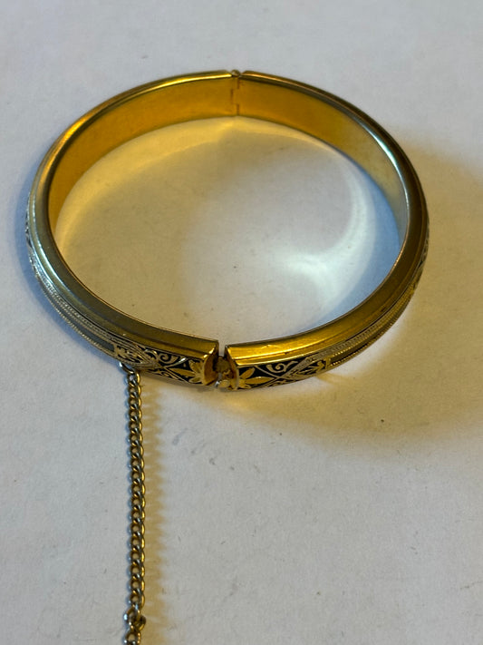 Black and gold decorated bangle