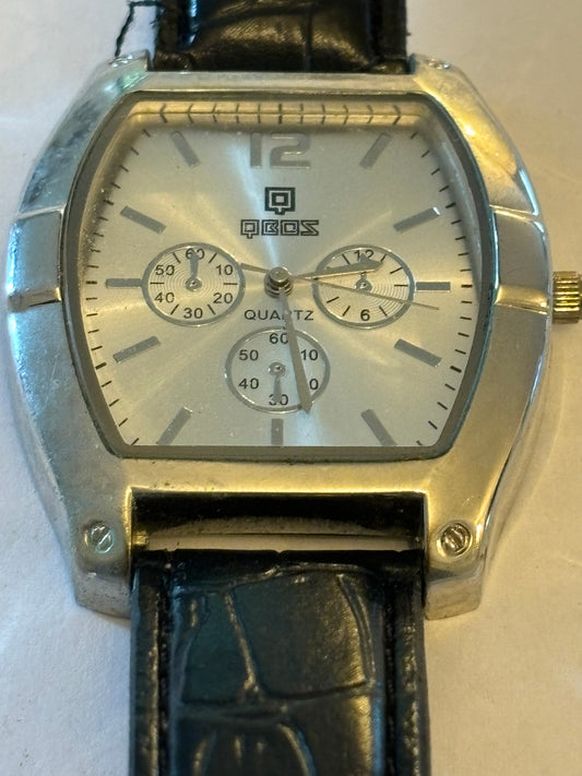 QBOS - Silver and black gents chrono style watch - Untested