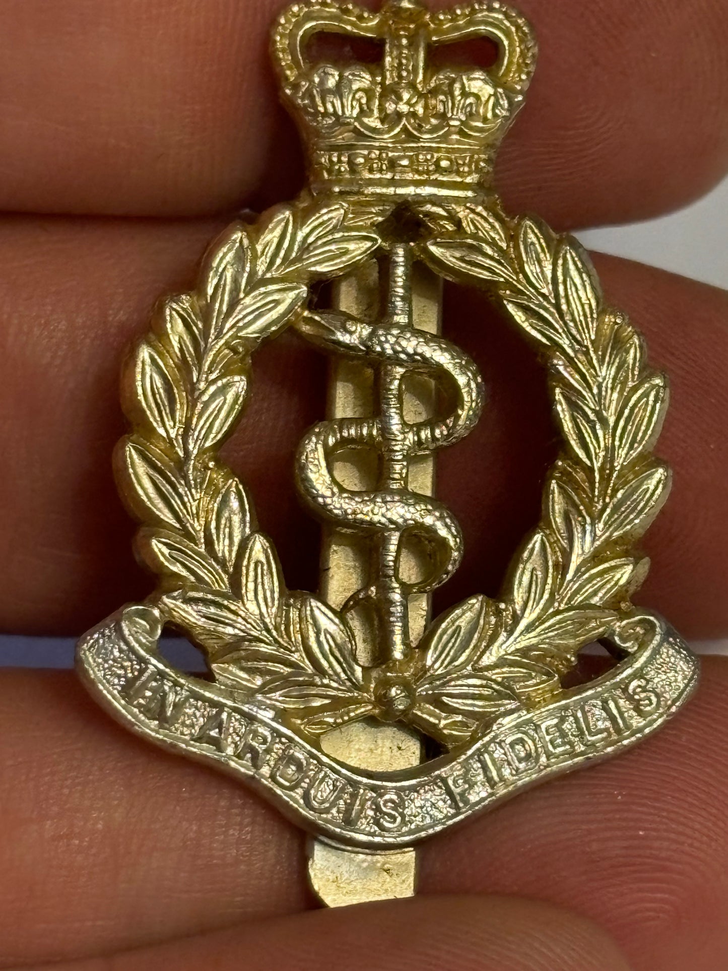 Royal Army Medical Corps Cap Badge - J R Gaunt