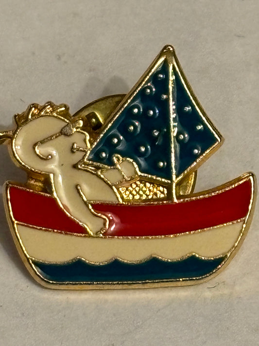 USA? themed Sailboat Badge