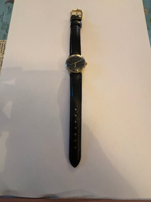 Philip Mercier ladies black and gold wristwatch - Untested