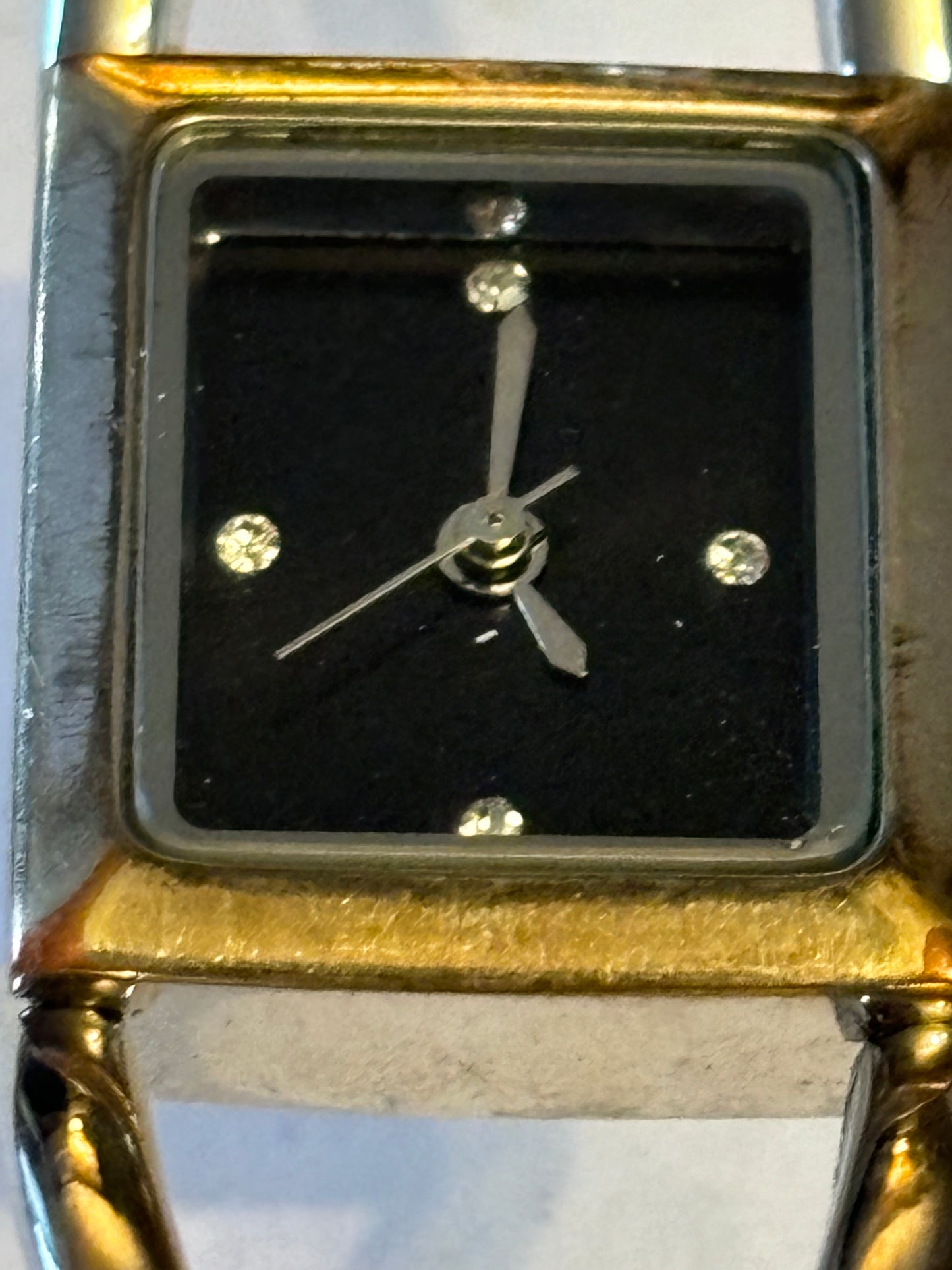 Avon silver crossover half bangle watch - Untested