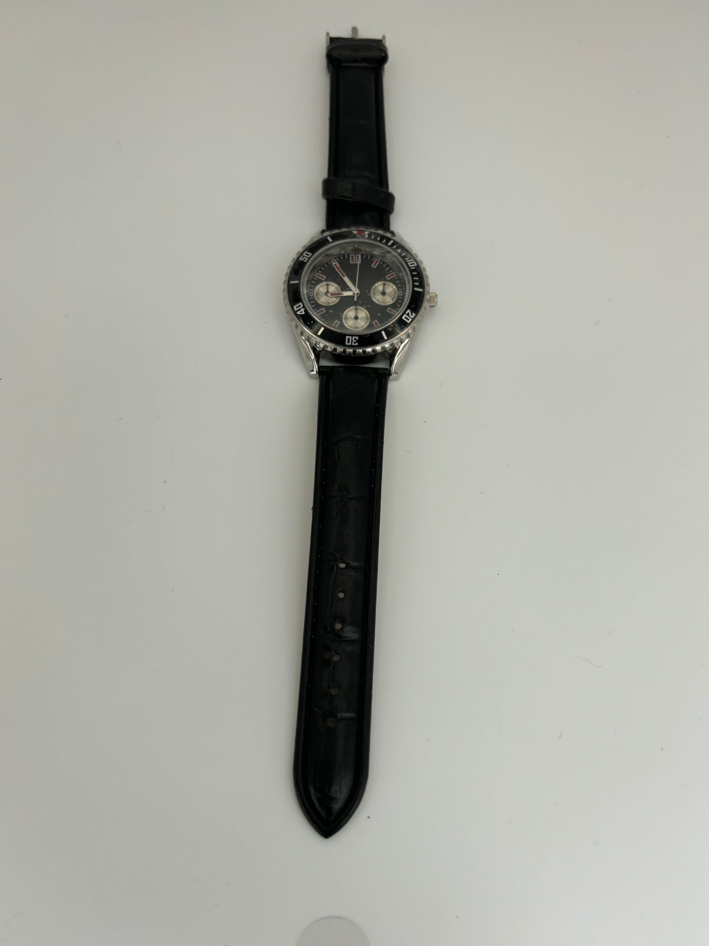 Gents Chrono Style watch Avon - Untested