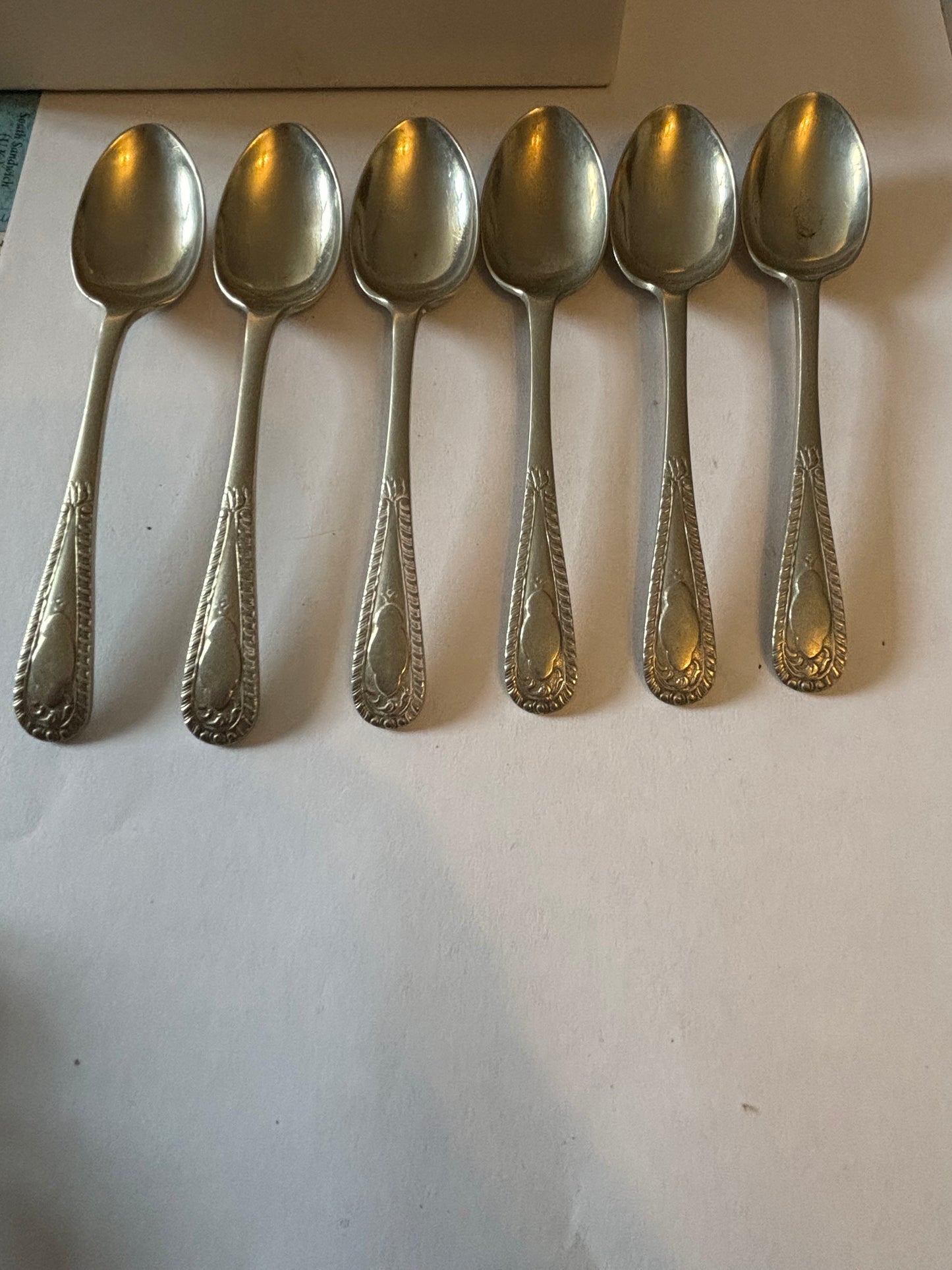 Set of 6x patterned handle teaspoons