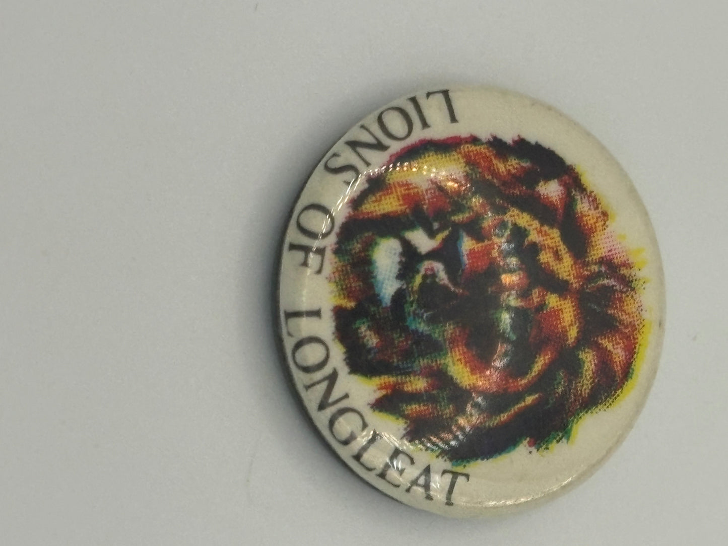 Lions of Longleat small vintage tin badge