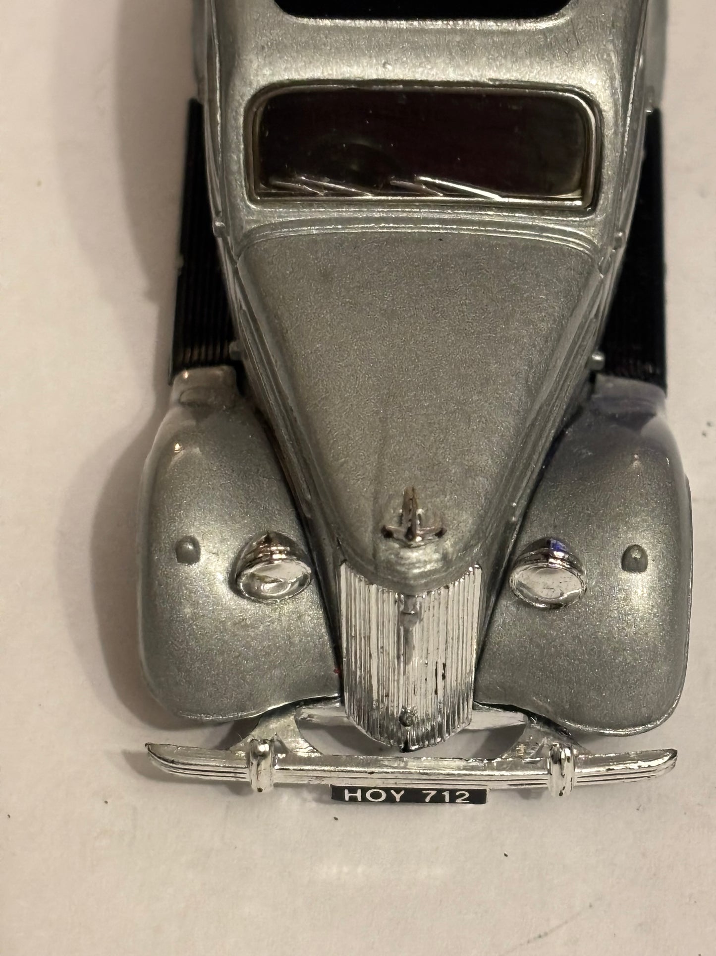 dinky 1950 ford v8 pilot