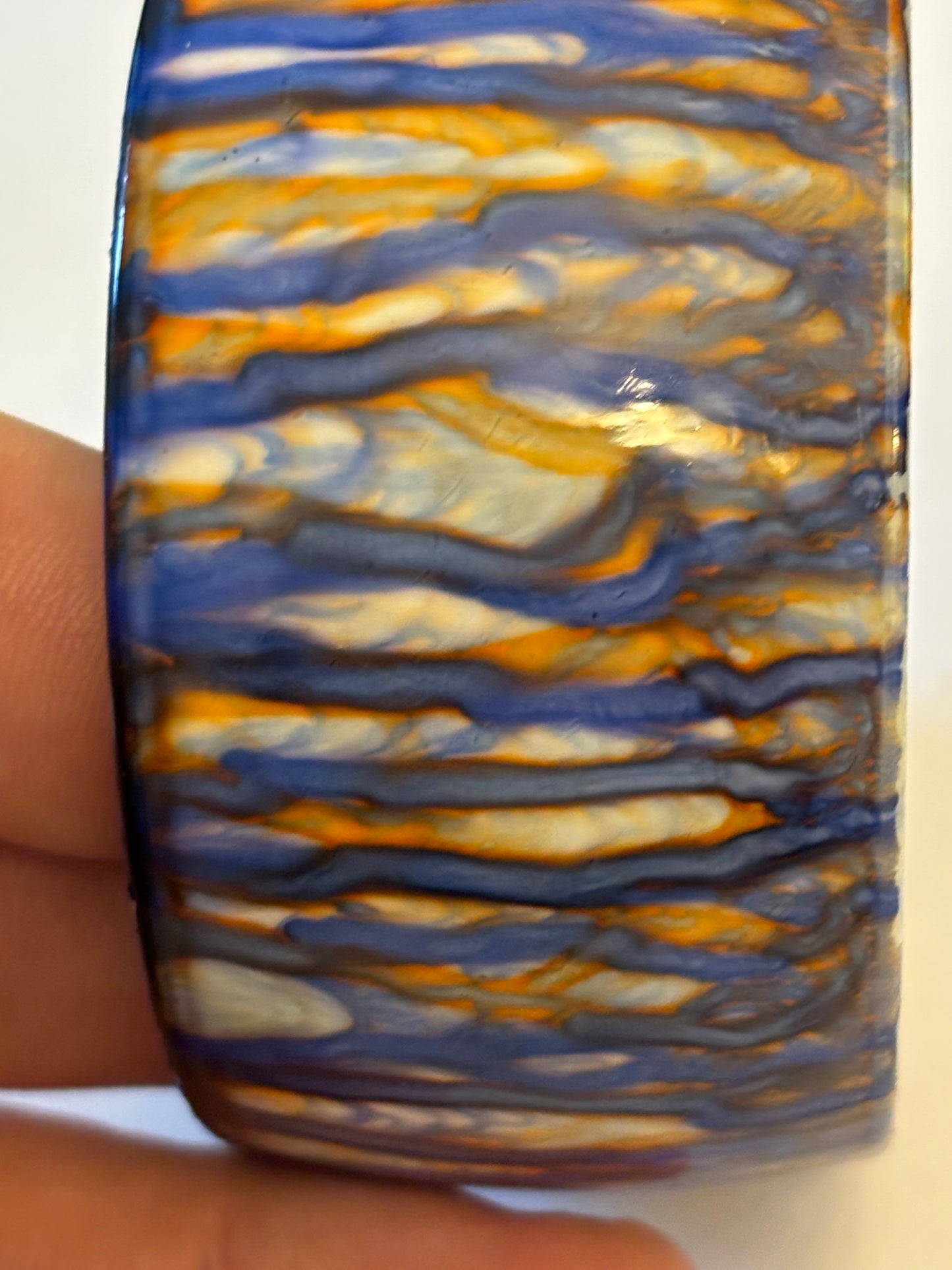 Blue orange and white streaky thick bangle