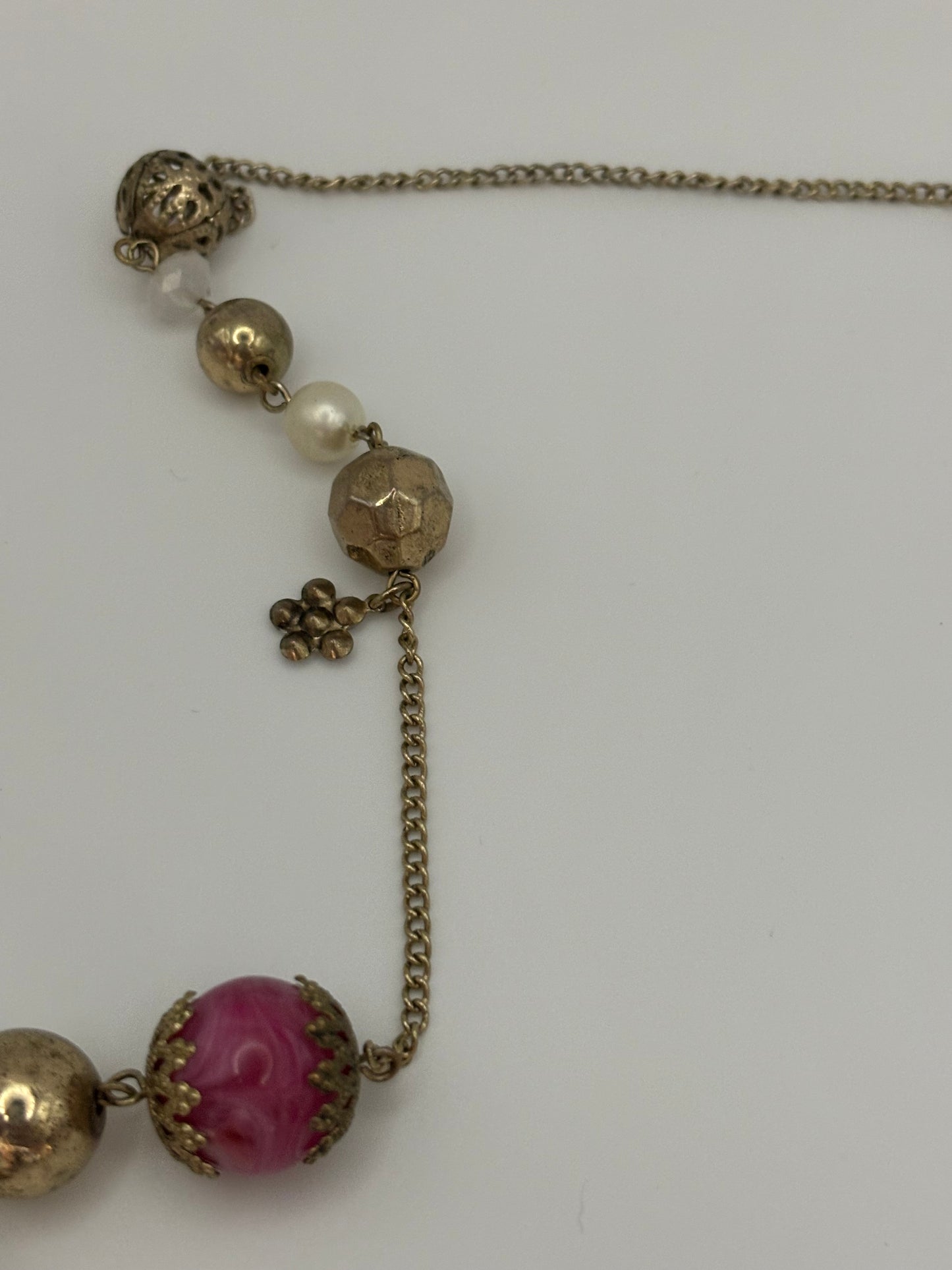 Pink, gold & white ornate bead necklace