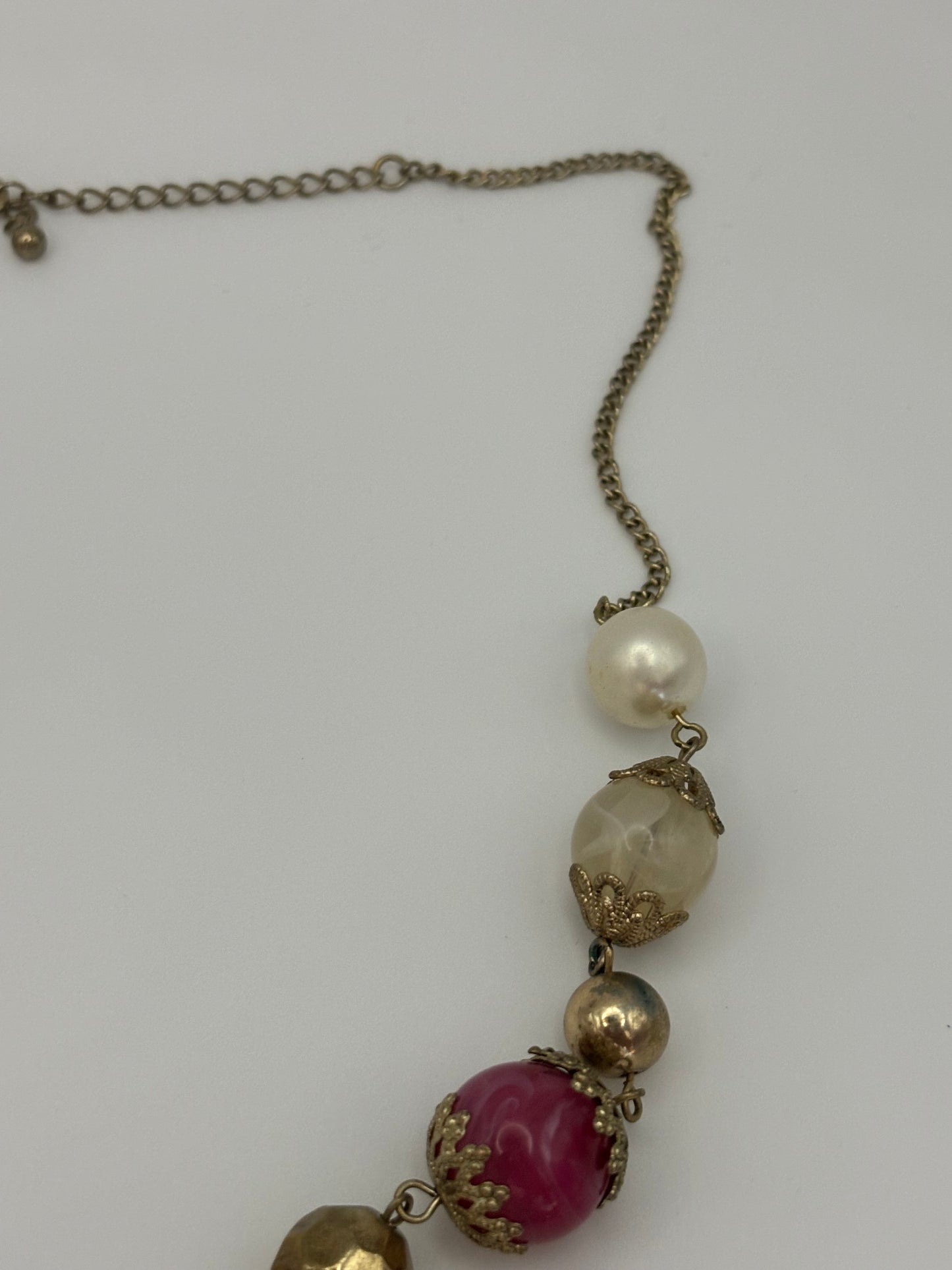 Pink, gold & white ornate bead necklace