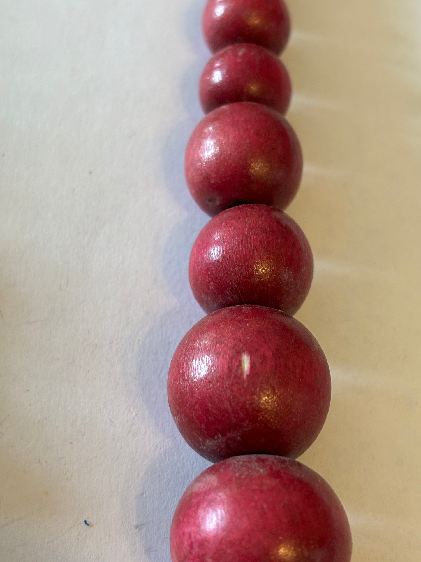 Large graduated natural wooden red bead necklace