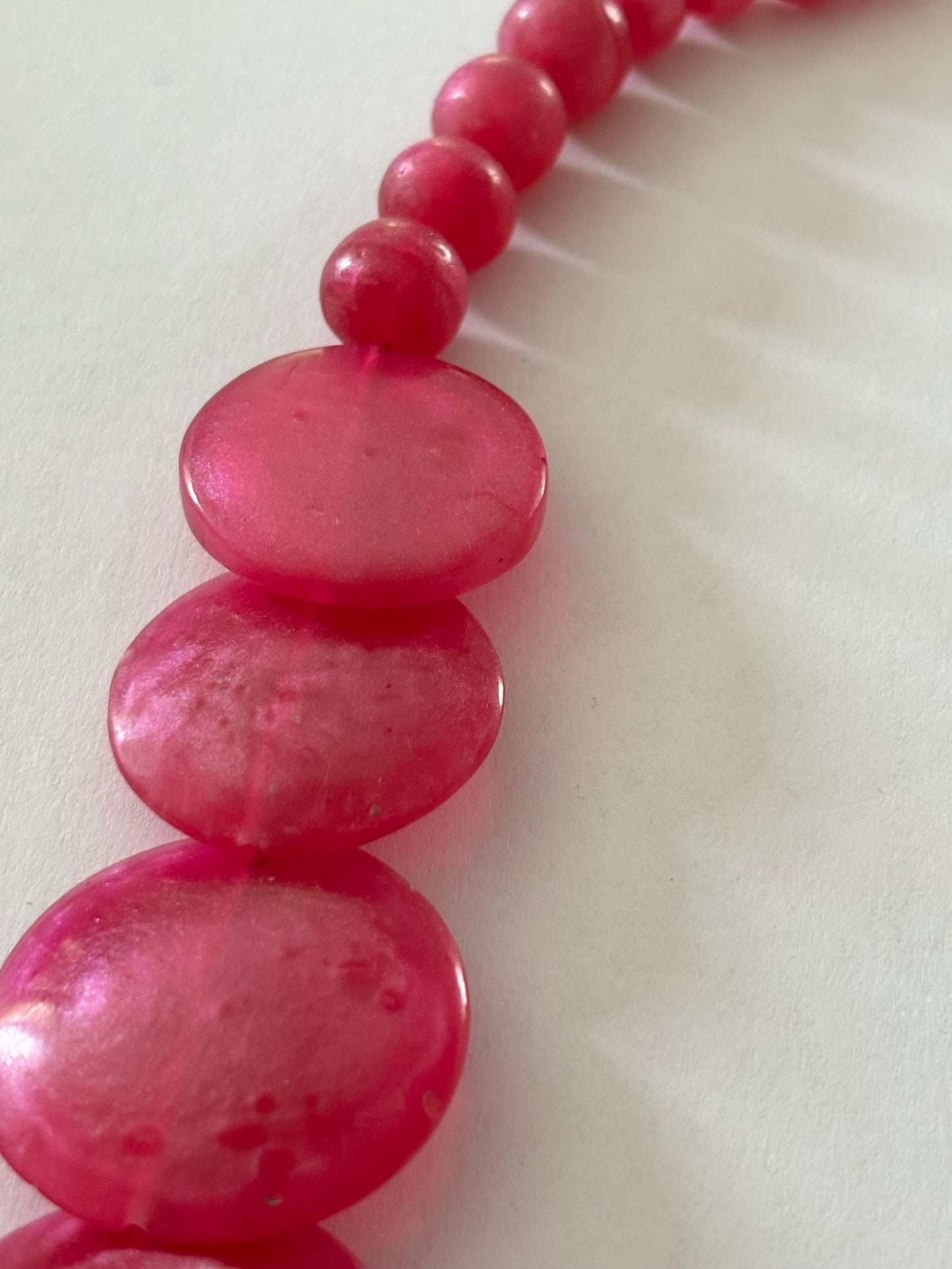 Cerise/Pink marbled flat disc necklace