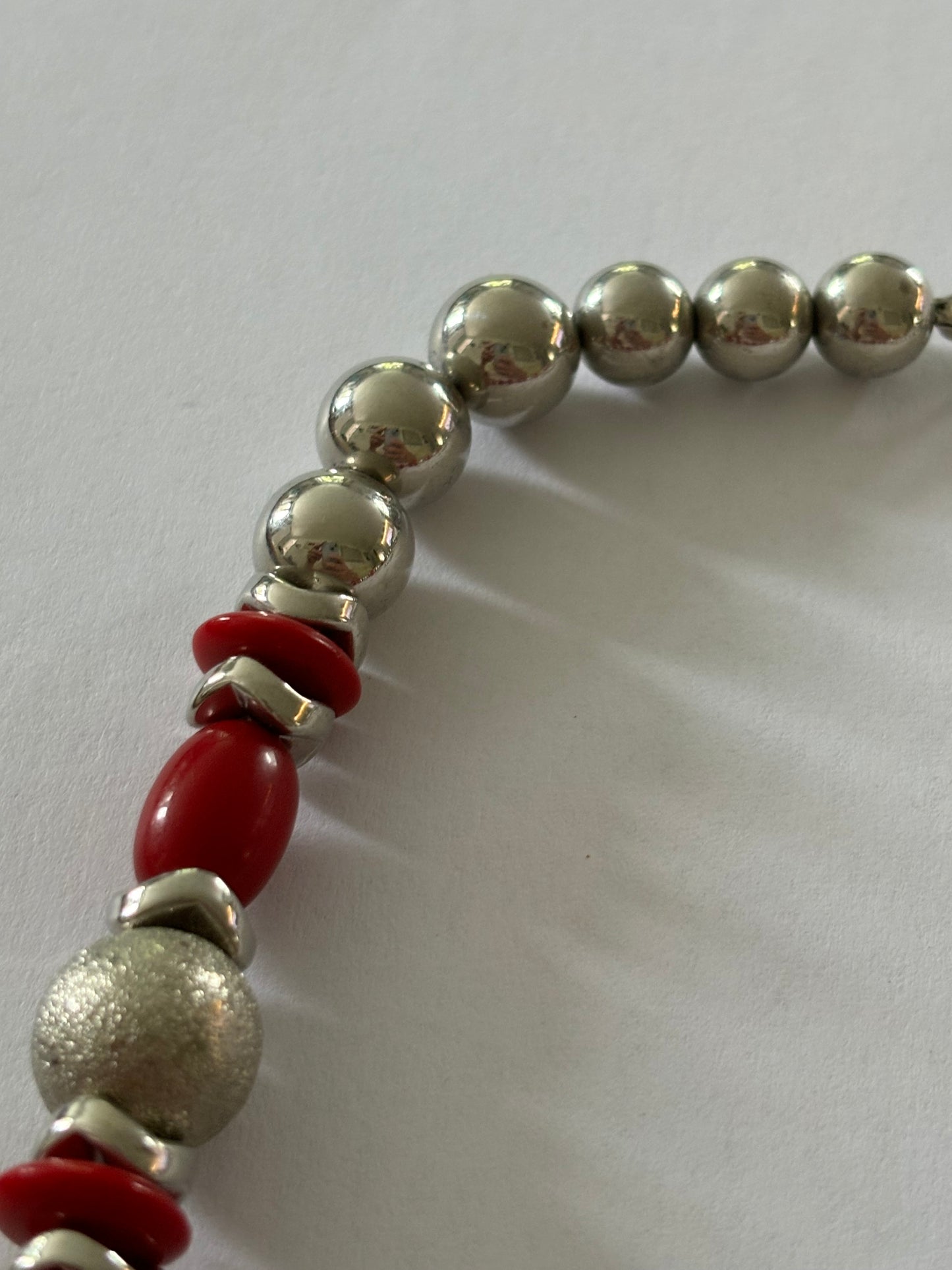 Red and Silver ornate beaded graduated necklace