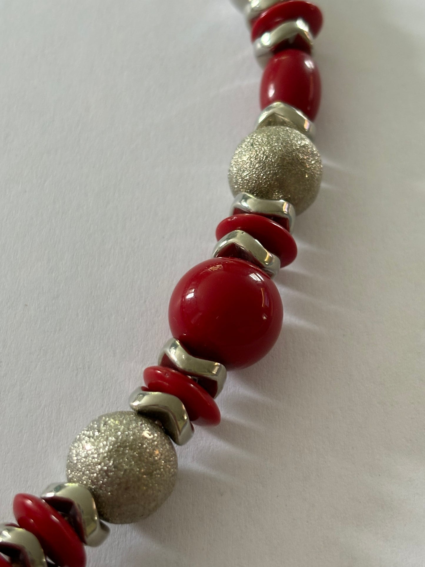 Red and Silver ornate beaded graduated necklace