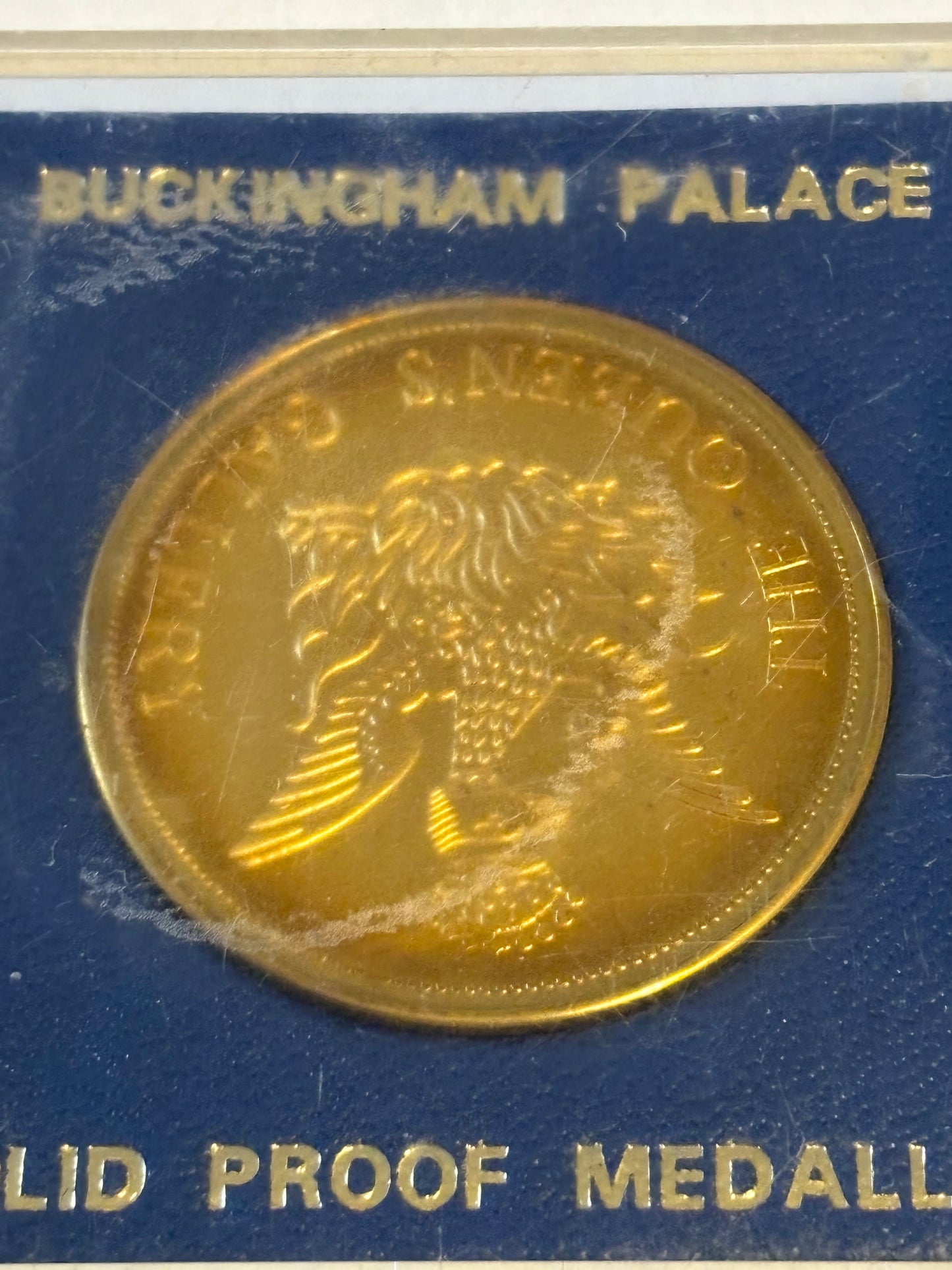 The Queens Gallery - Buckingham Palace Commemorative Medallion