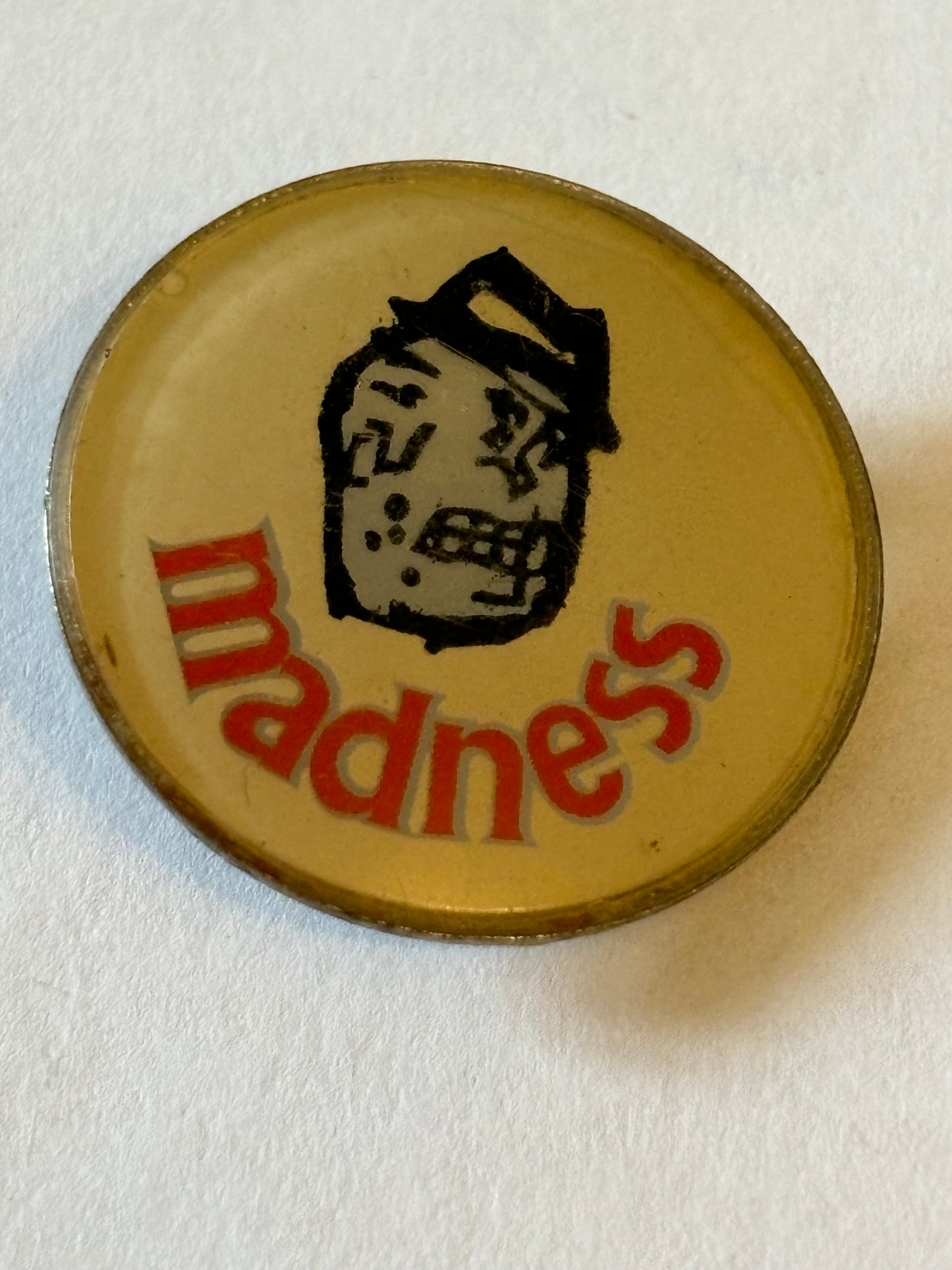 Vintage Round Madness Badge