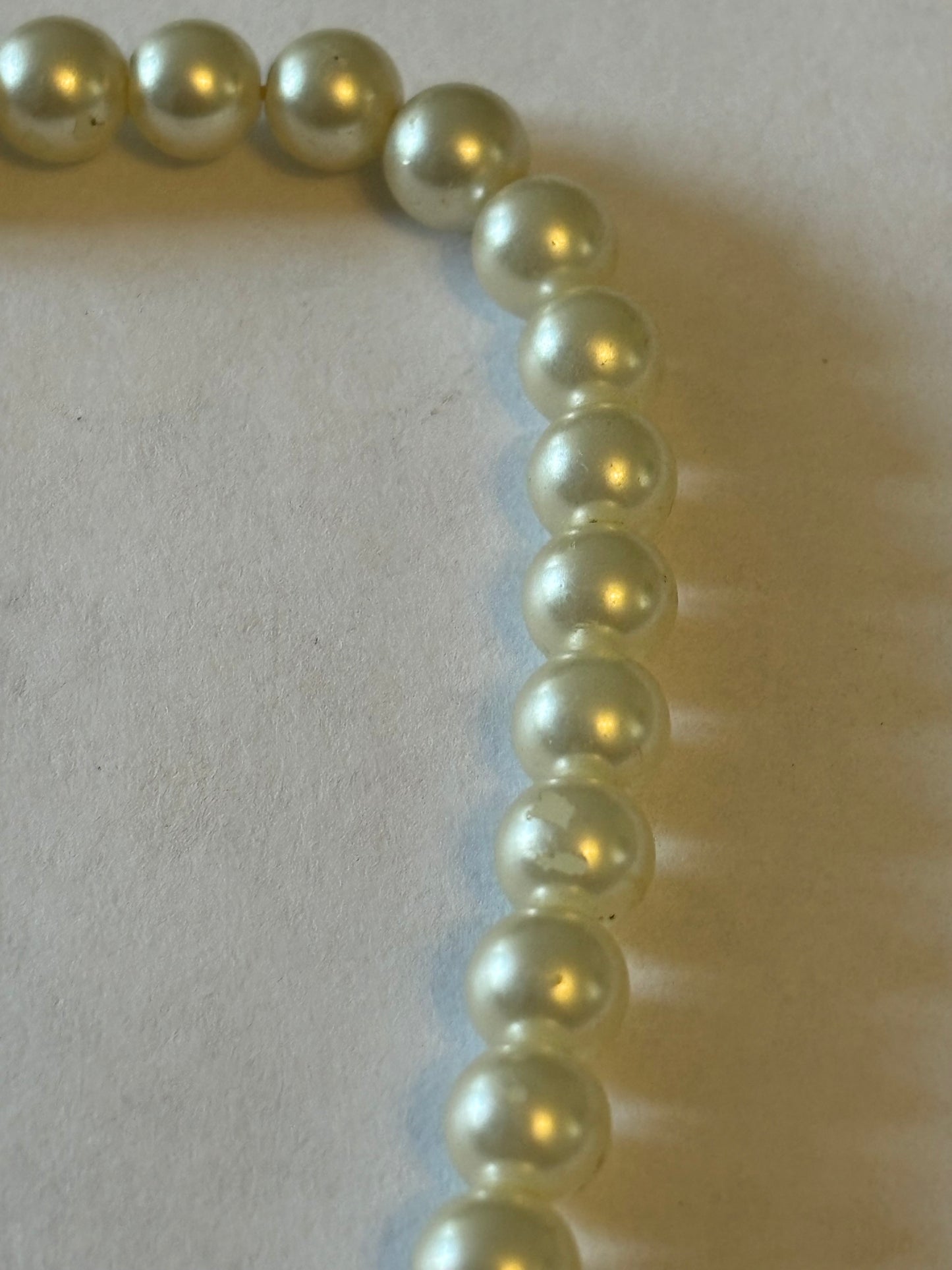 Vintage pearl style necklace with peardrop pearlescent drop and diamante