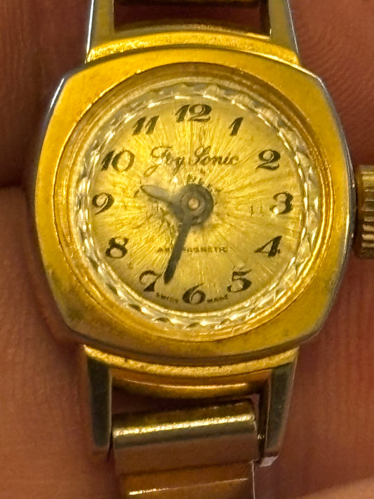 Joy Sonic - Ladies gold round manual wristwatch - Untested