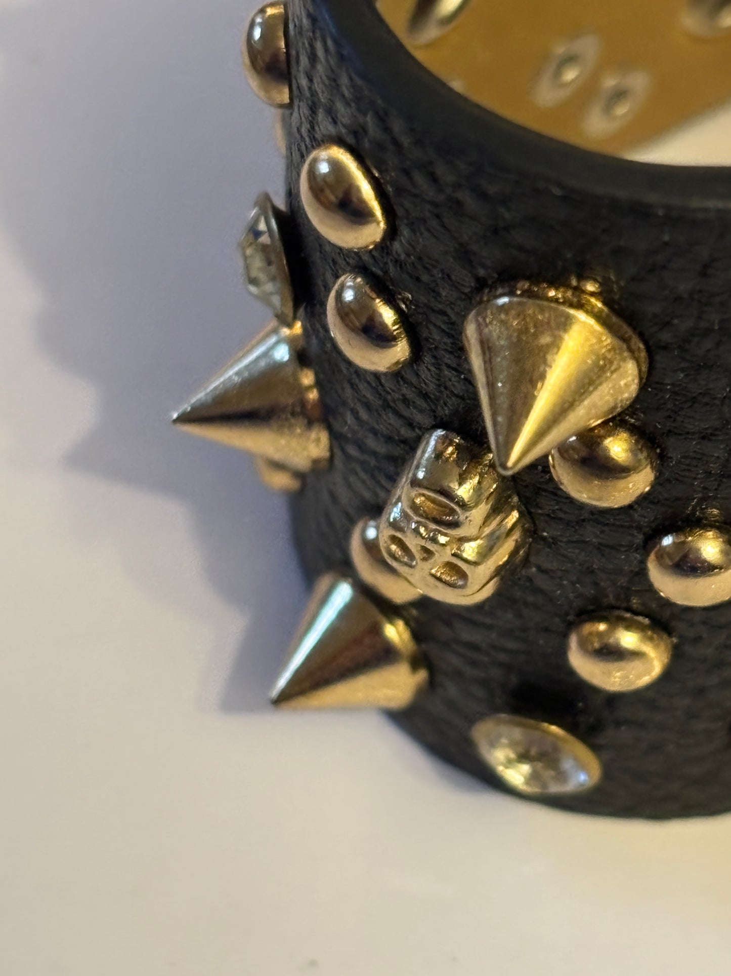 Large black leather and gold stud bracelet - Punk/Metal