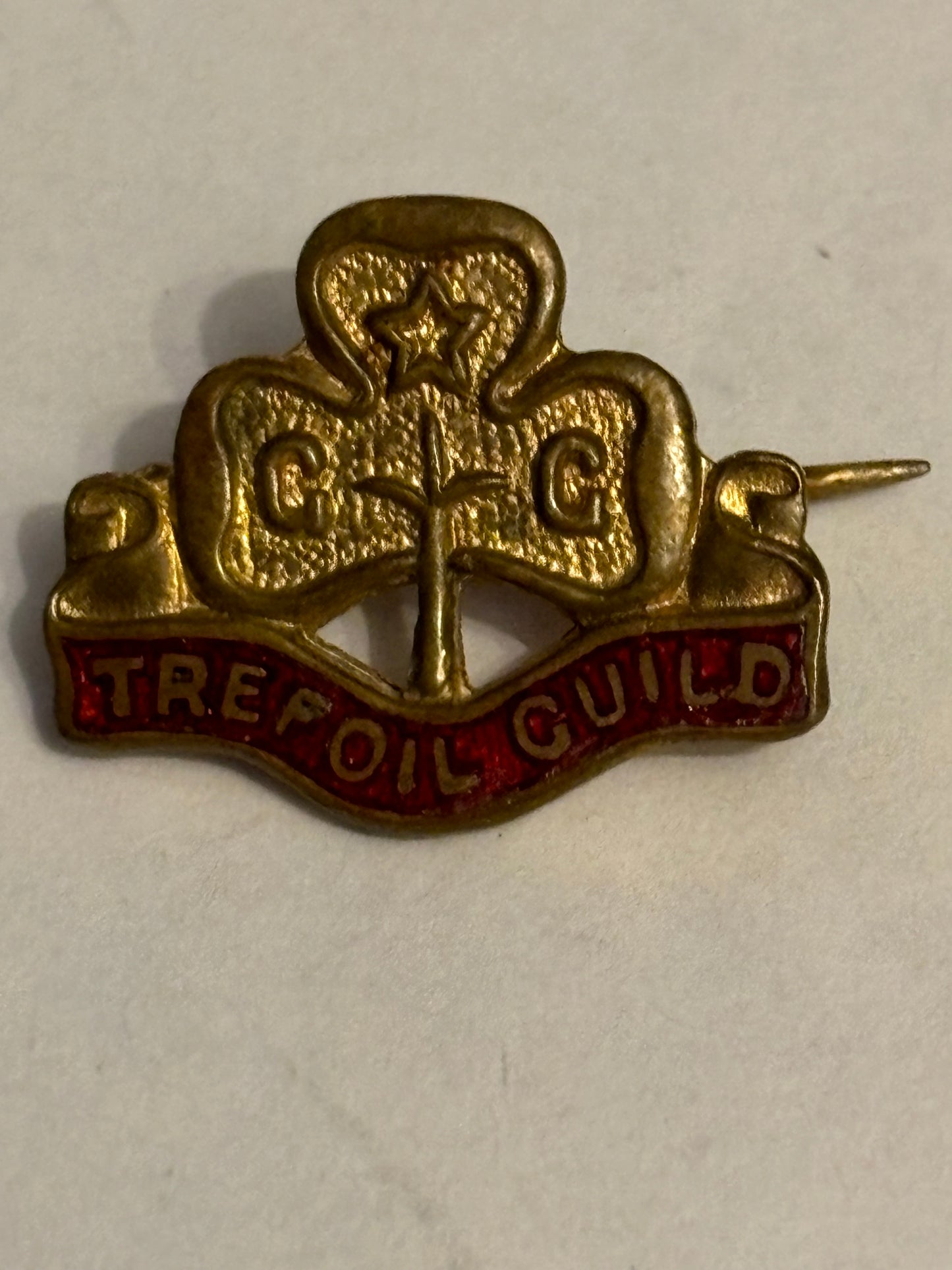 Girl Guides Vintage gold badge clover shape - Trefoil Guild