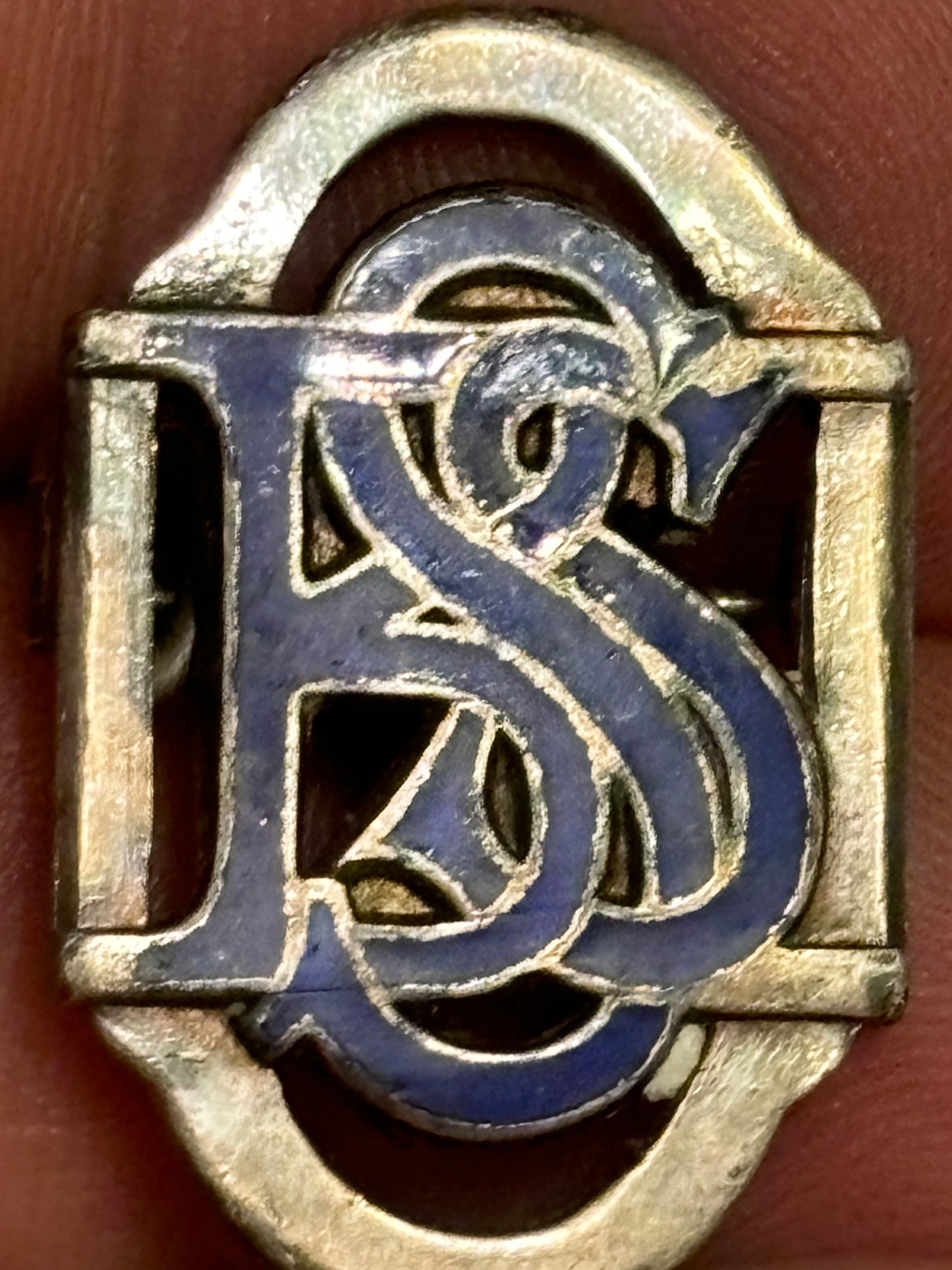 Silver metal BSS Badge - Unidentified