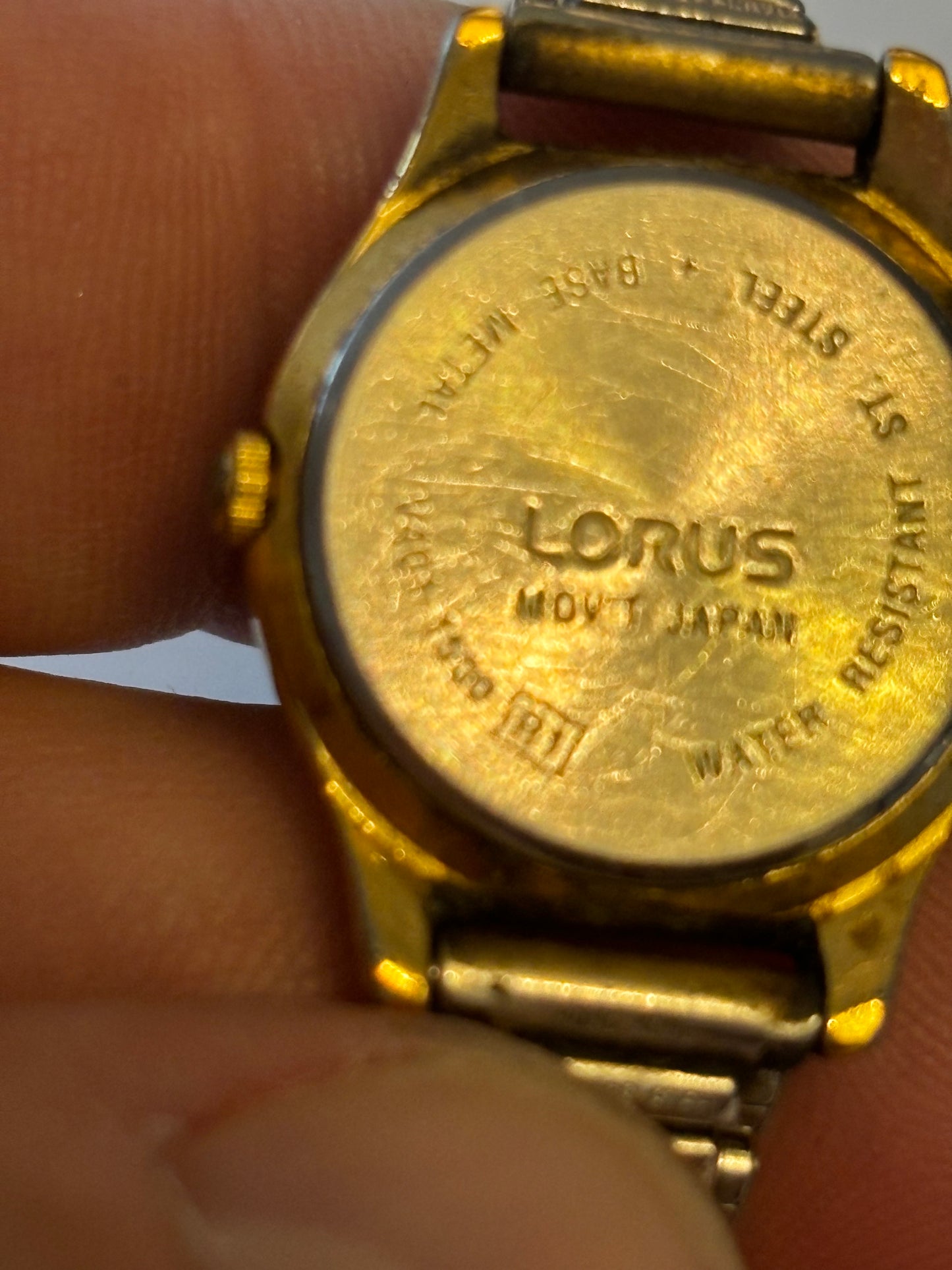 Lorus Gold Ladies Stretch Watch V401-500 - Untested