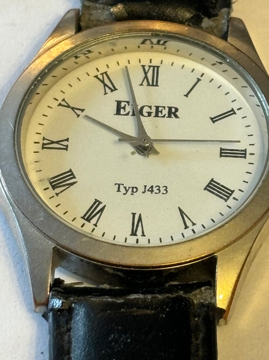 Black and Silver Eiger Gents Wristwatch - Untested