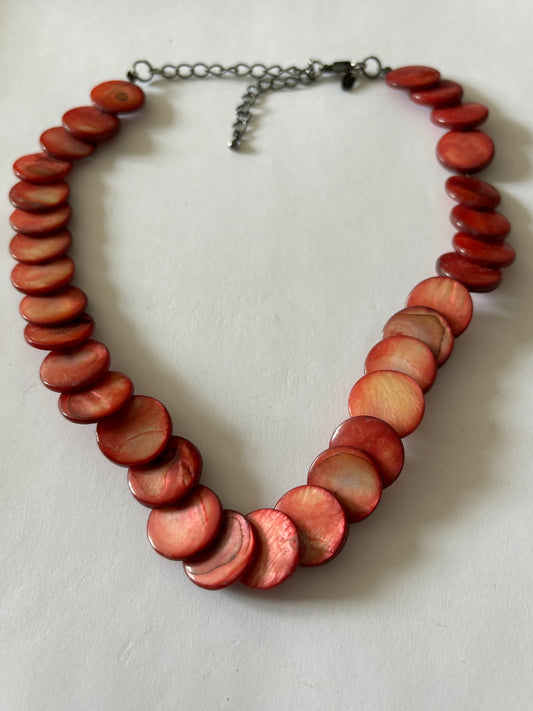 Pearlescent red disc necklace