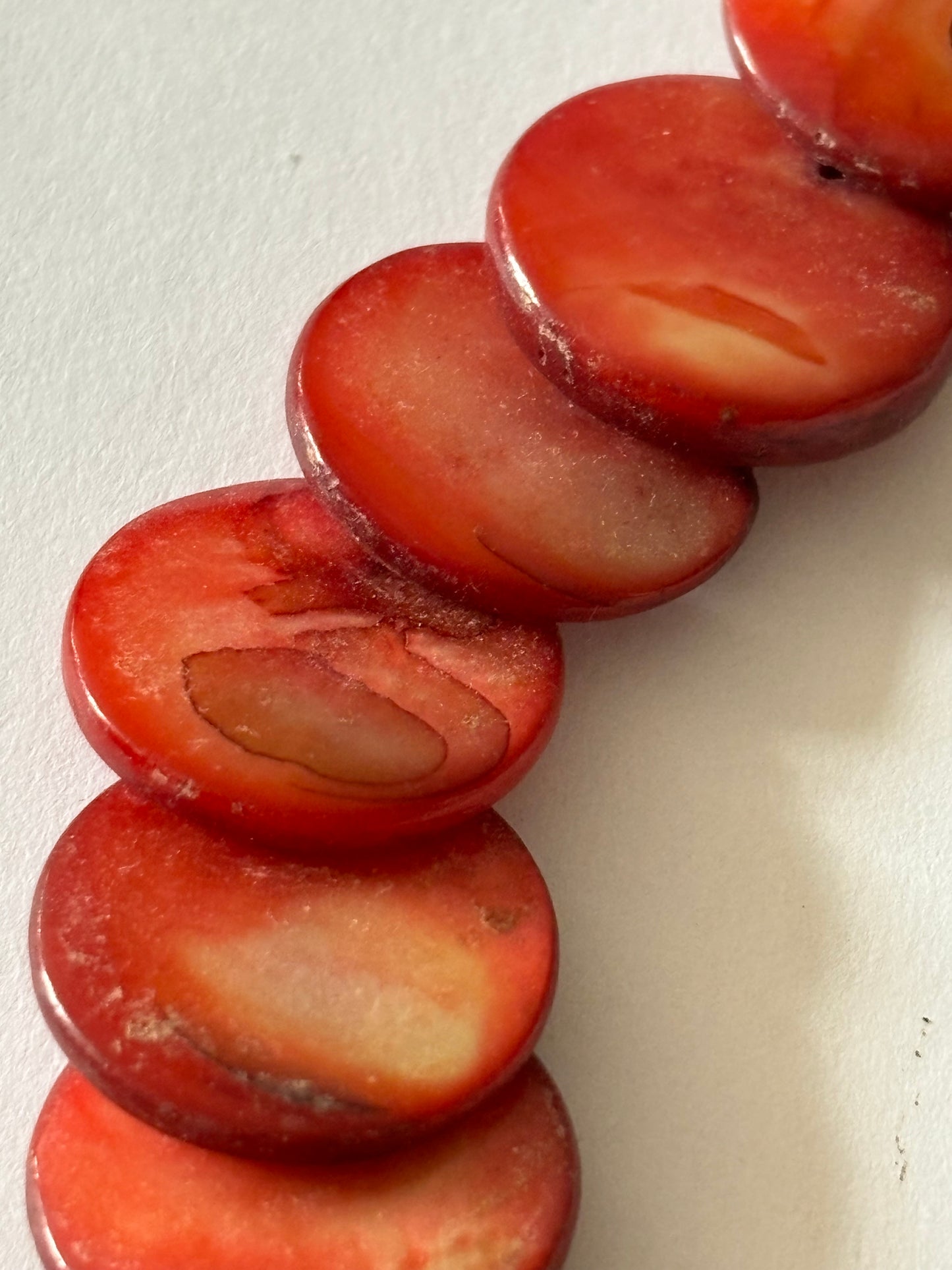 Pearlescent red disc necklace