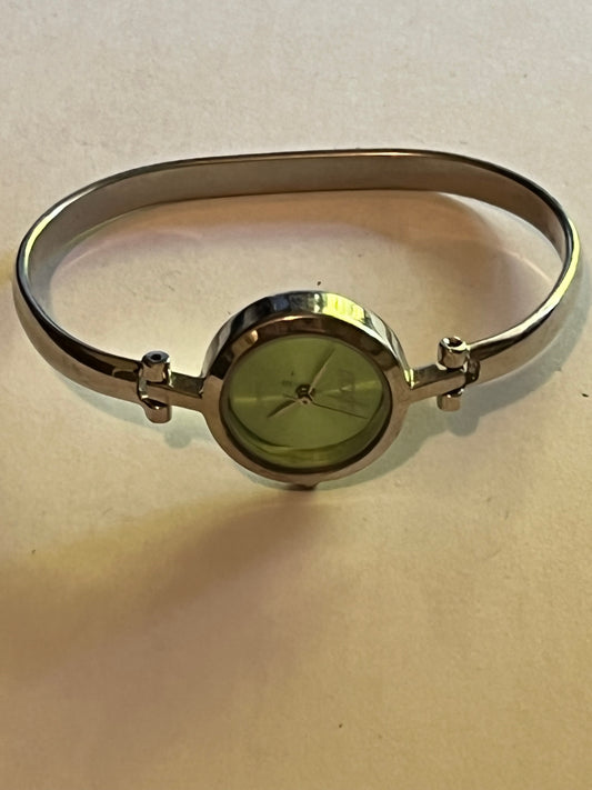 FNCY Ladies Bangle watch - Untested