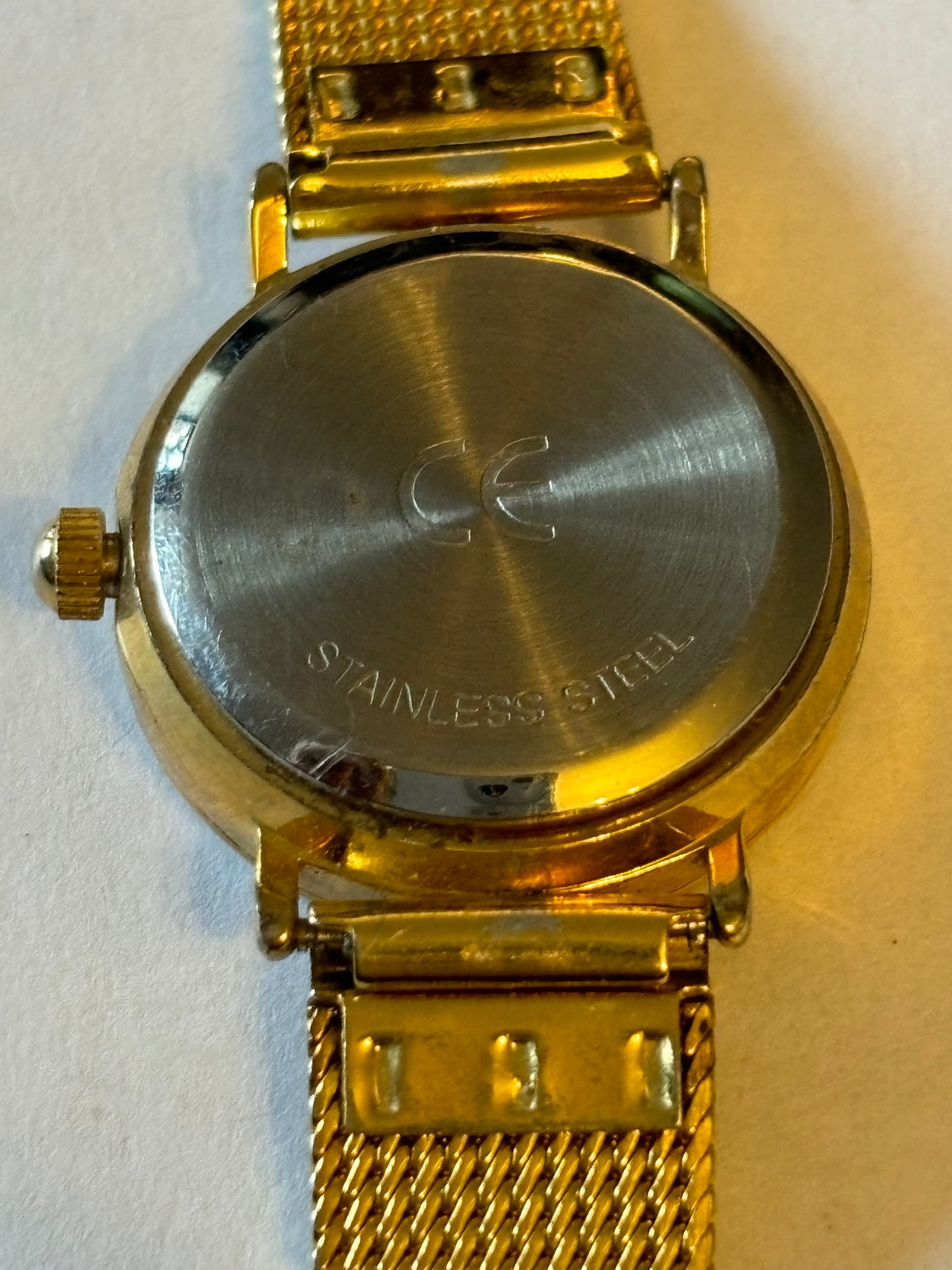 Unbranded Ladies Gold Jewelled Wristwatch - Untested