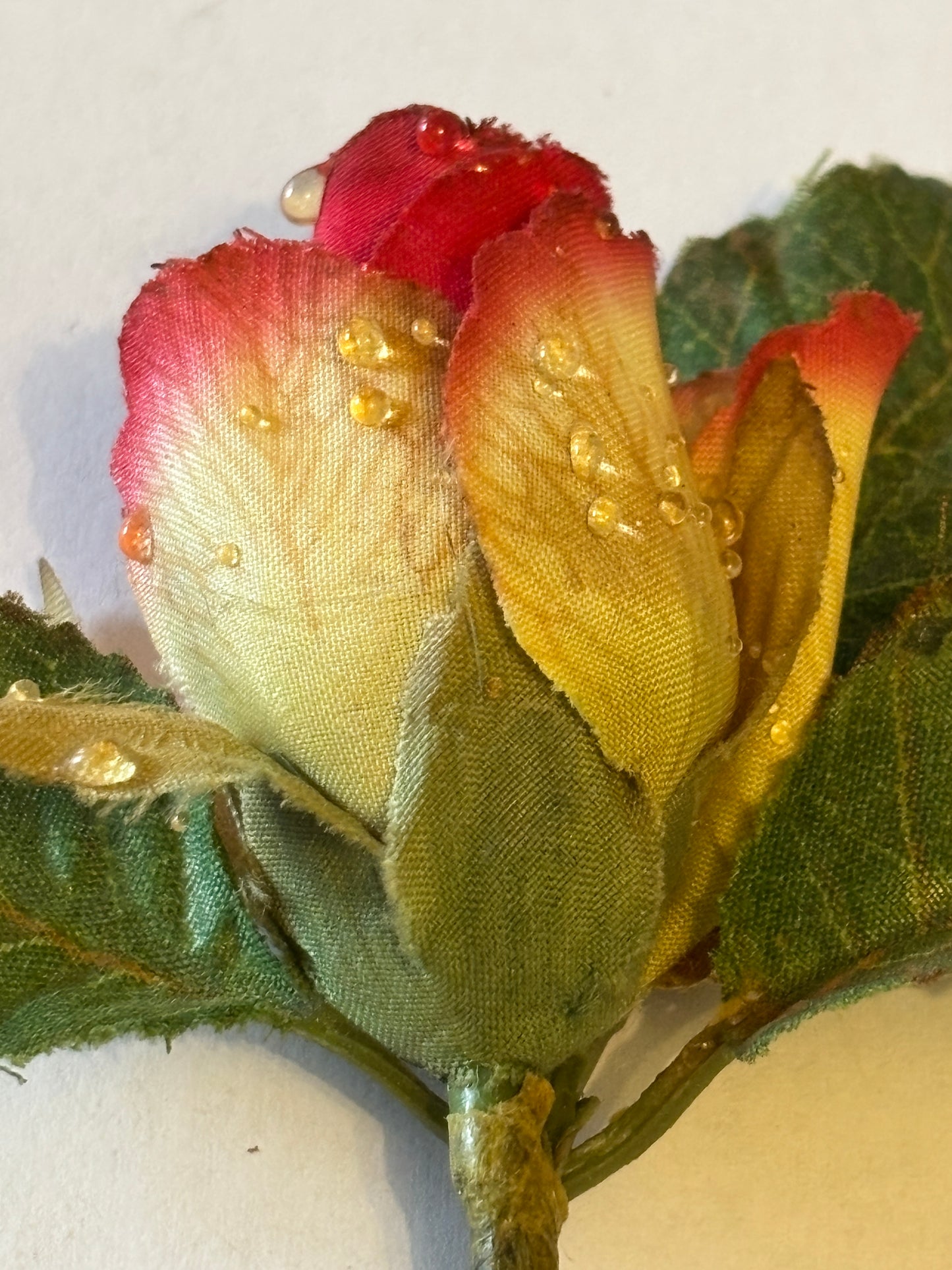 British Heart Foundation - Vintage fake rose brooch