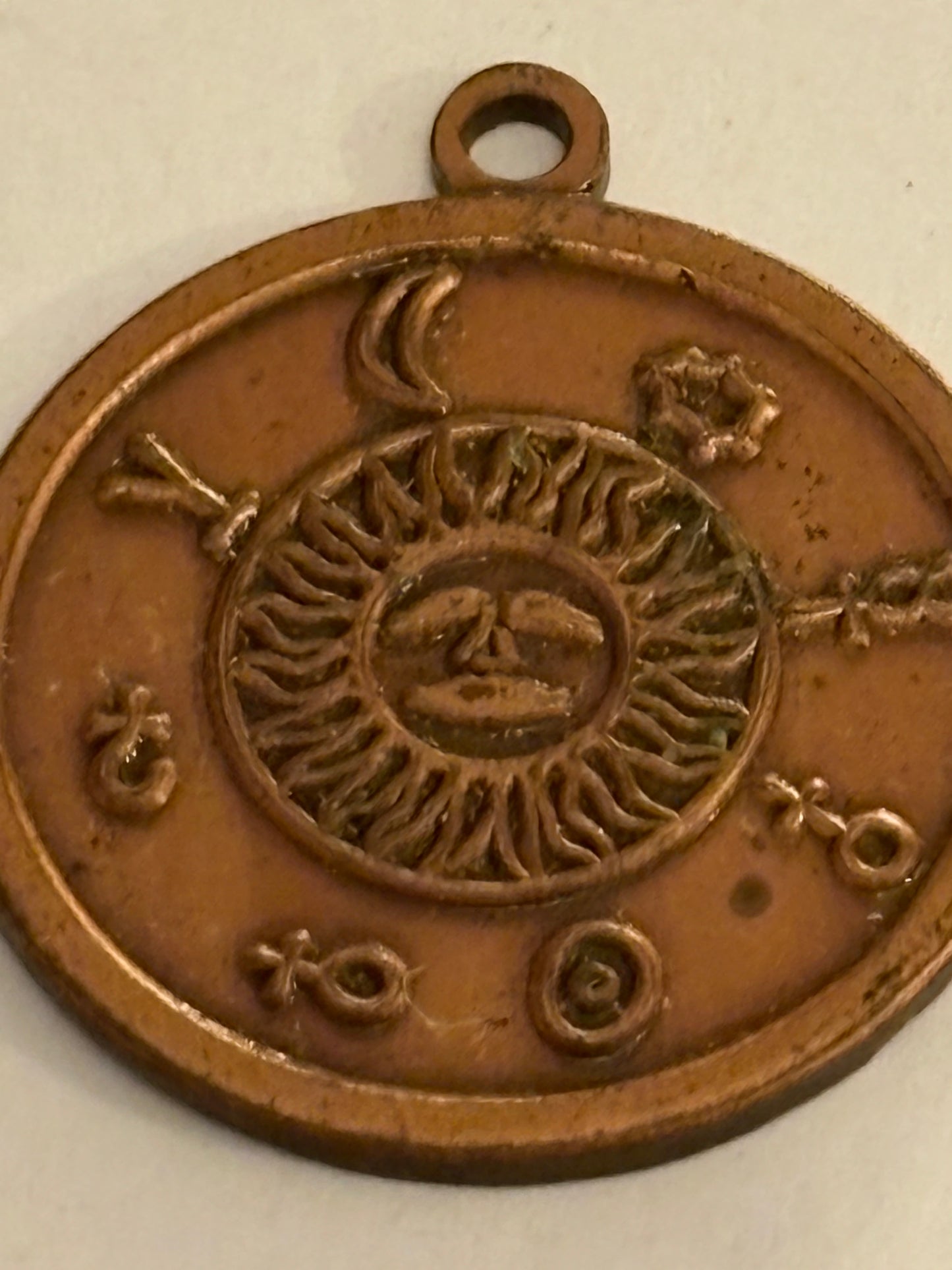 Unusual talisman pendant - Unidentified