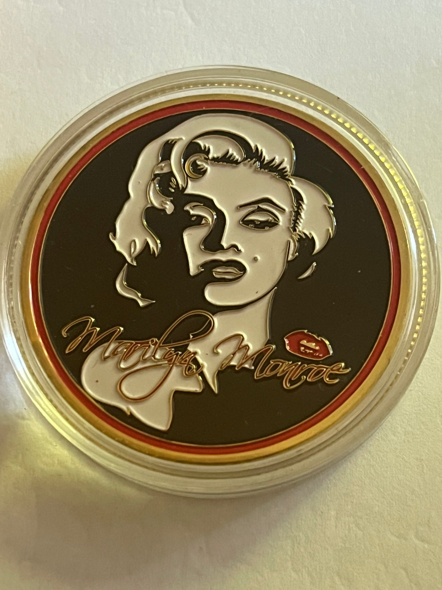 Marilyn Monroe - Hollywood Superstar - Commemorative Coin