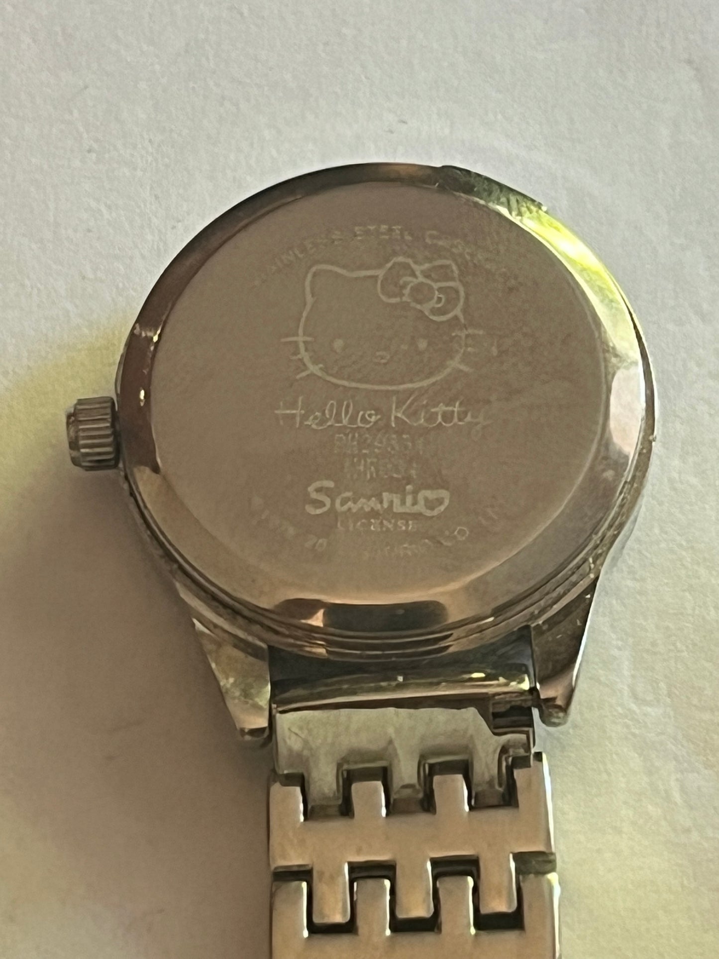 Hello Kitty Nurses Watch - Cracked Screen - Untested