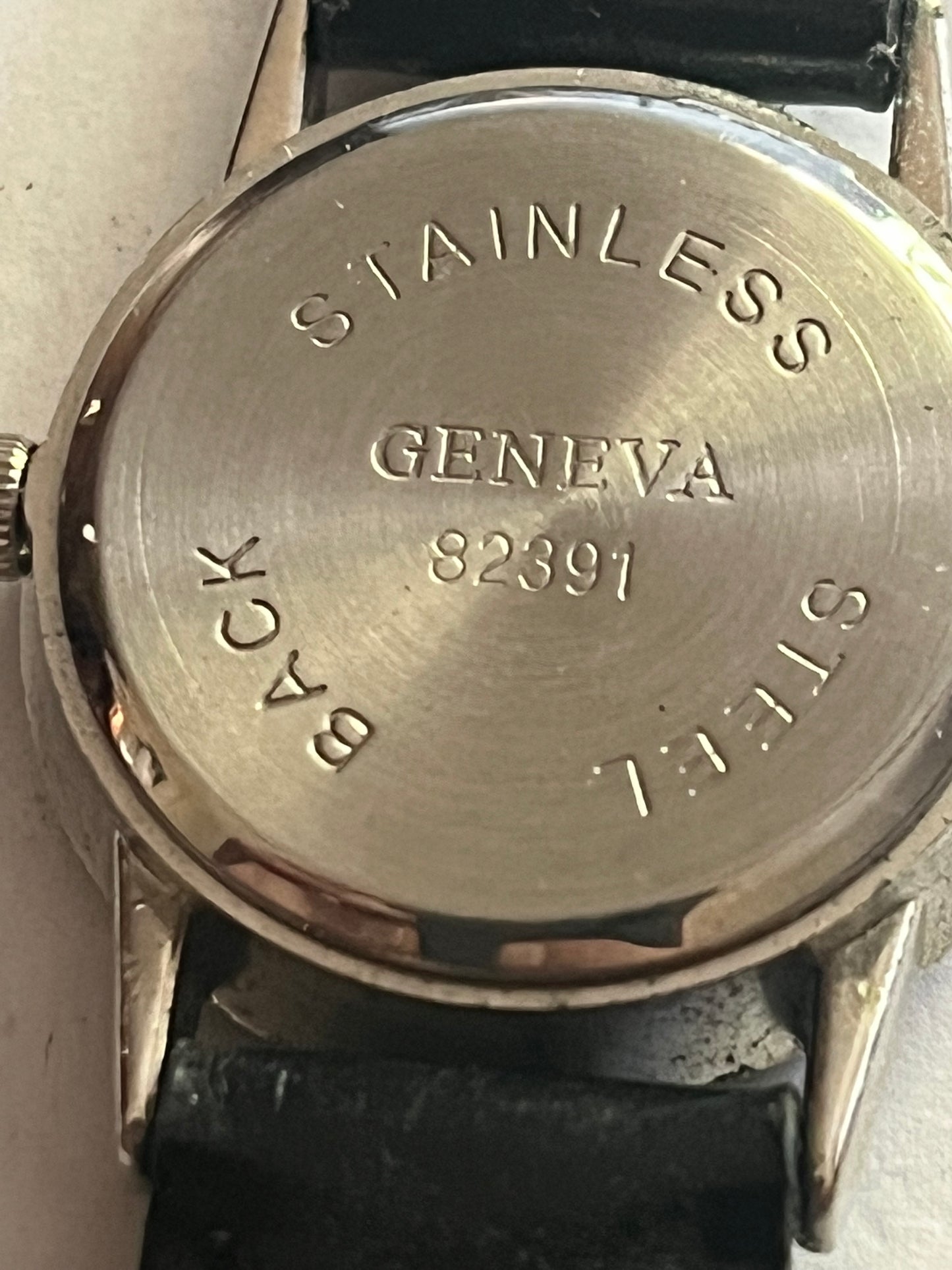 Geneva Ladies silver and black watch - Untested