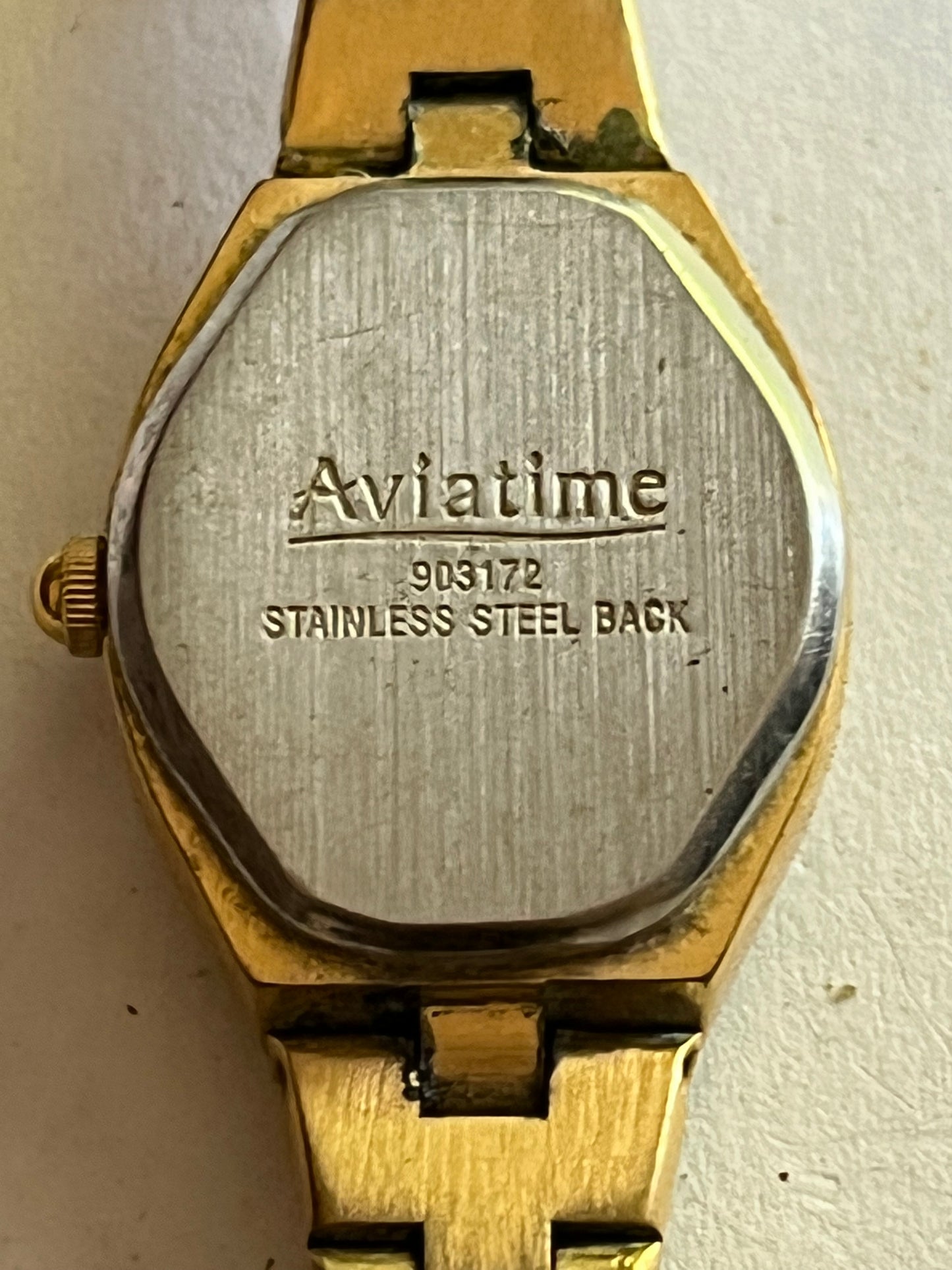 AviaTime gold ladies vintage watch - Untested