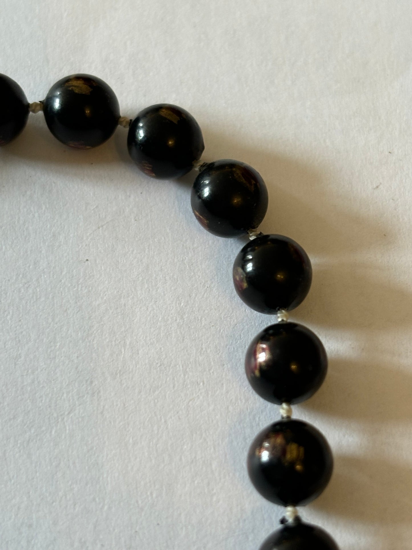 Marbled Black Slightly Graduated Bead Necklace