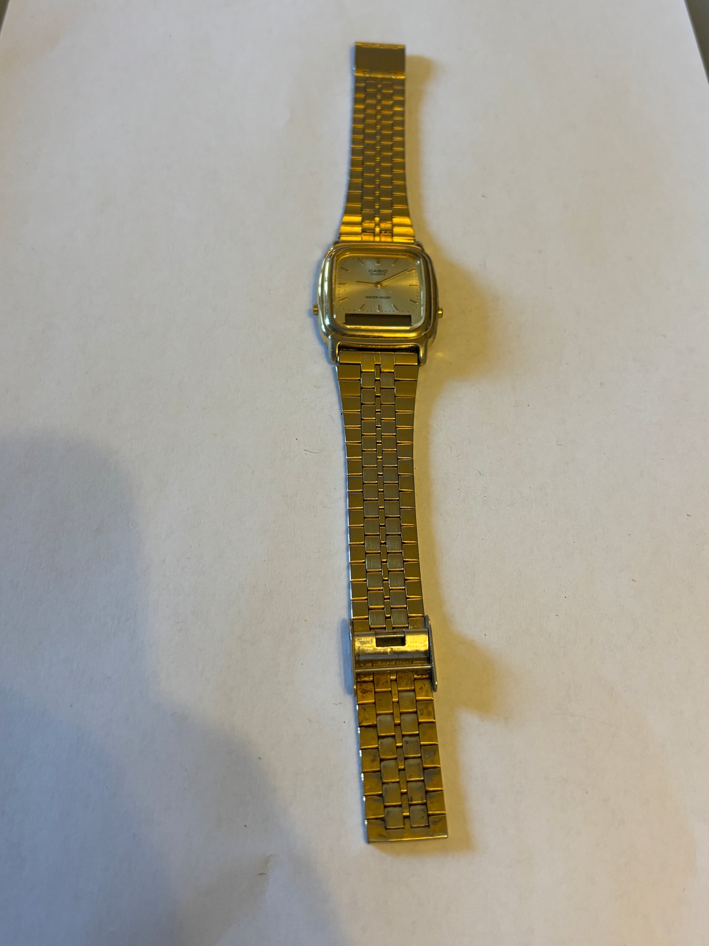 Casio - Gold metal AQ-307 analogue and digital watch - Untested