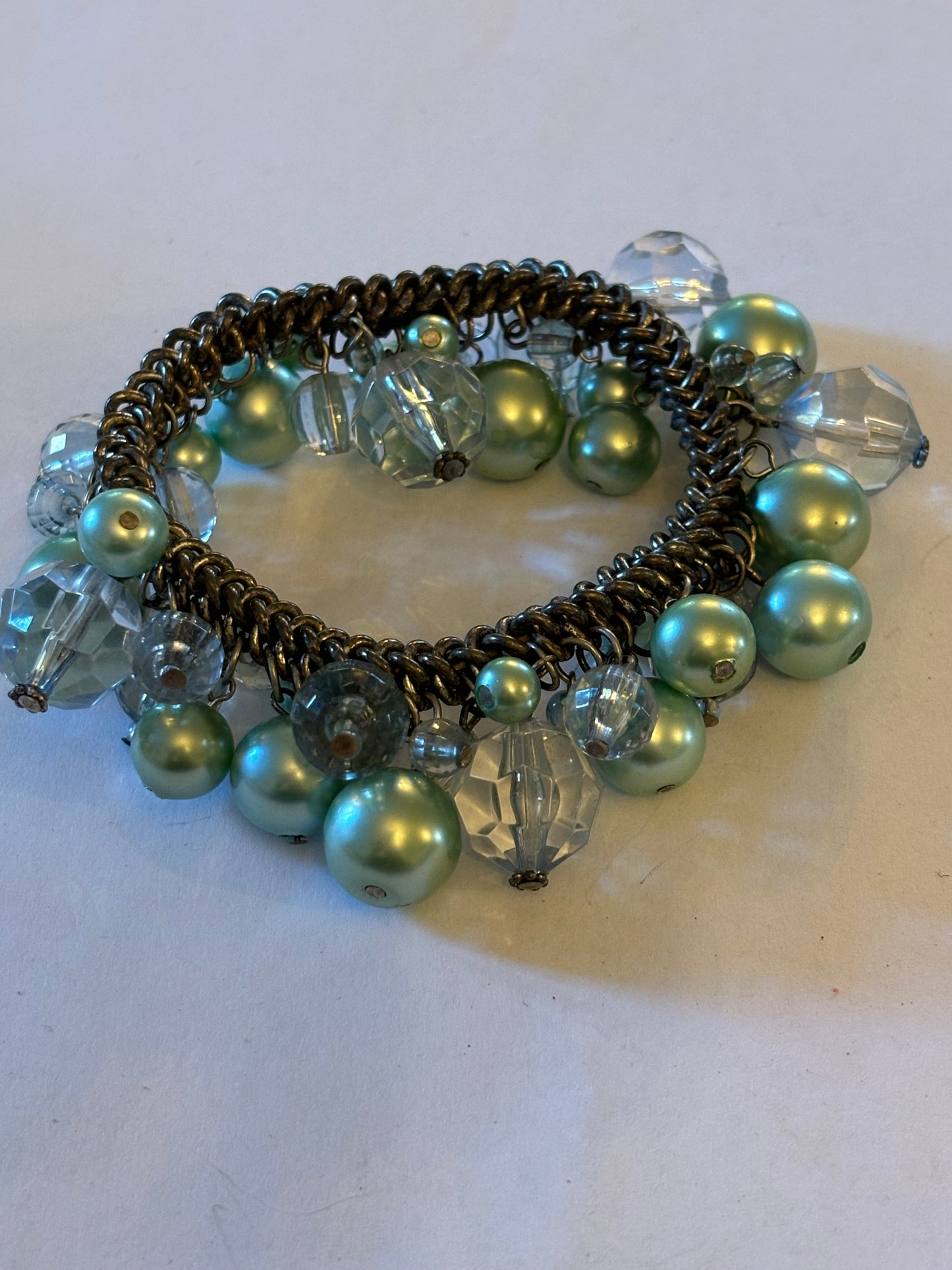 Light metallic green bead cluster bracelet