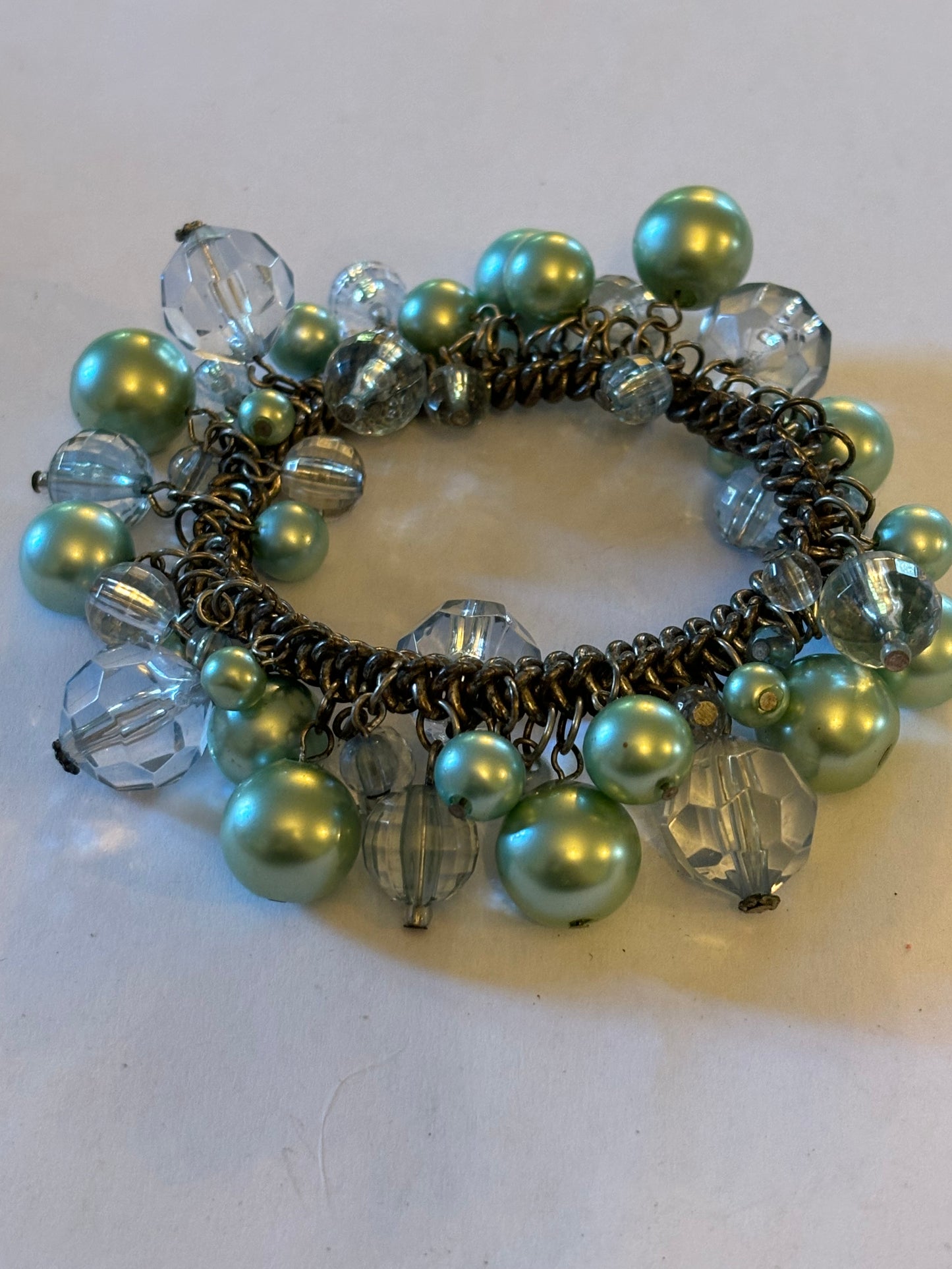 Light metallic green bead cluster bracelet