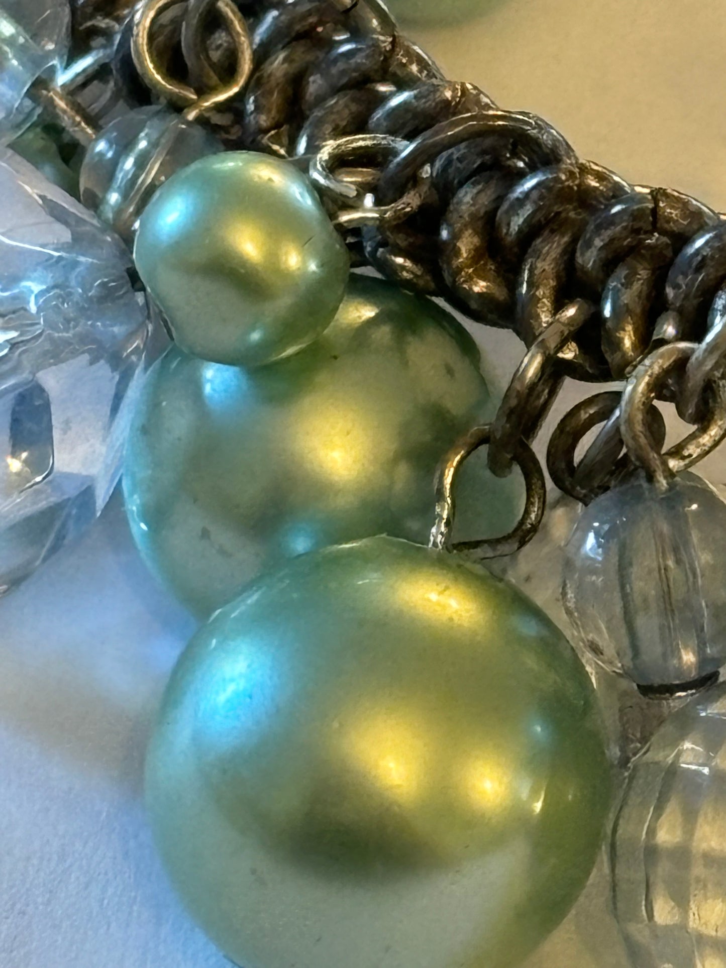 Light metallic green bead cluster bracelet