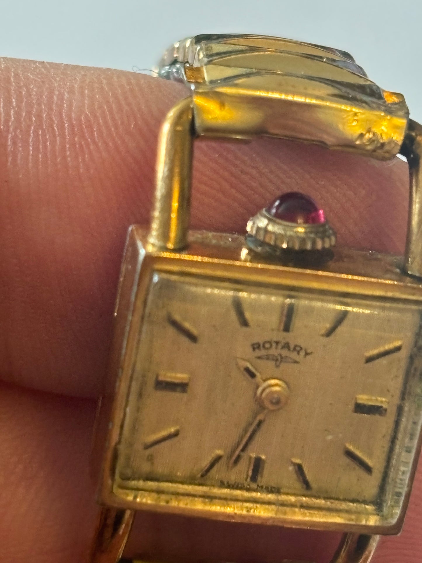 Gold Rotary Square Ladies Manual Wristwatch - Untested