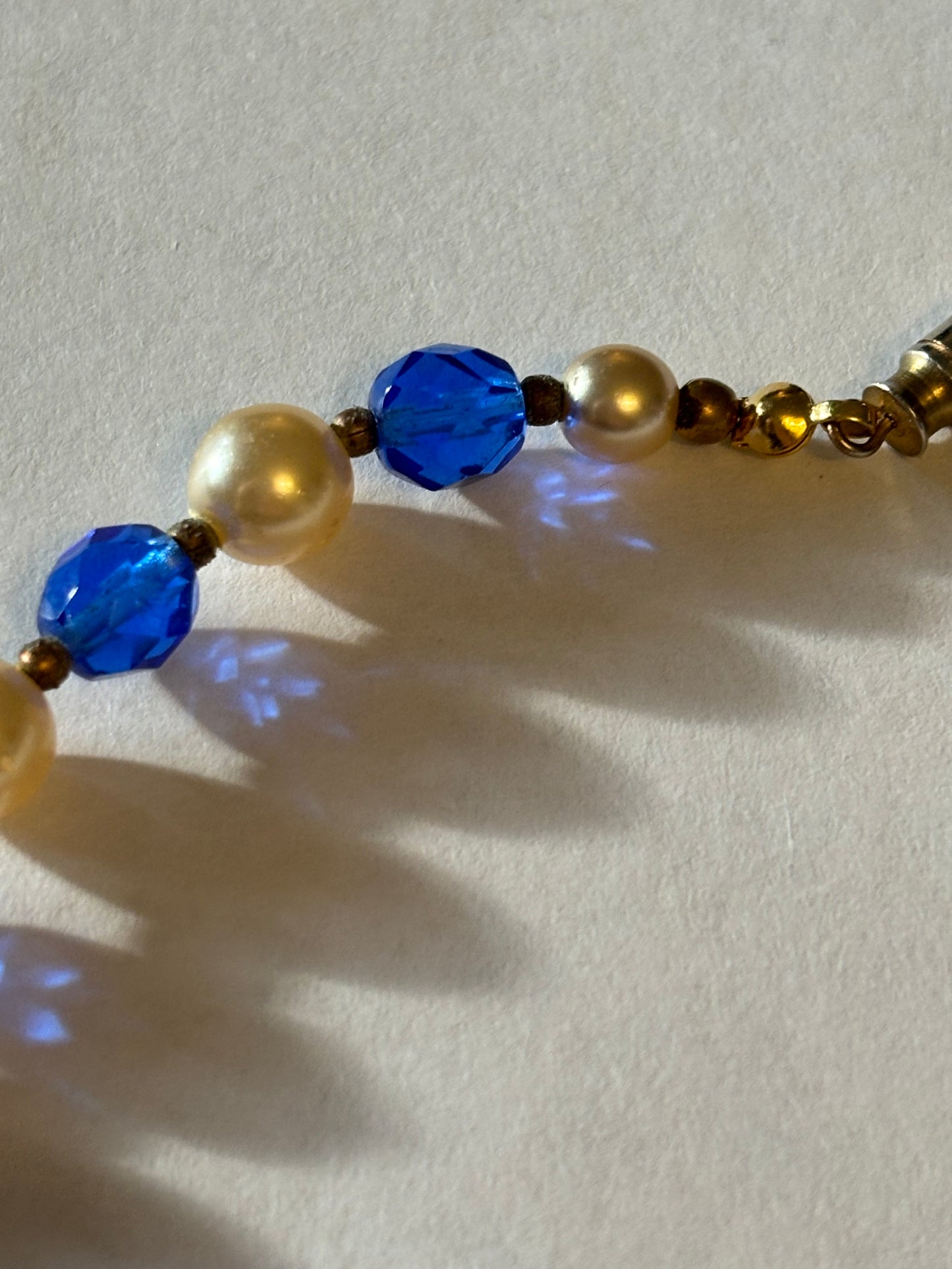 Vivid blue and pearlescent bead necklace