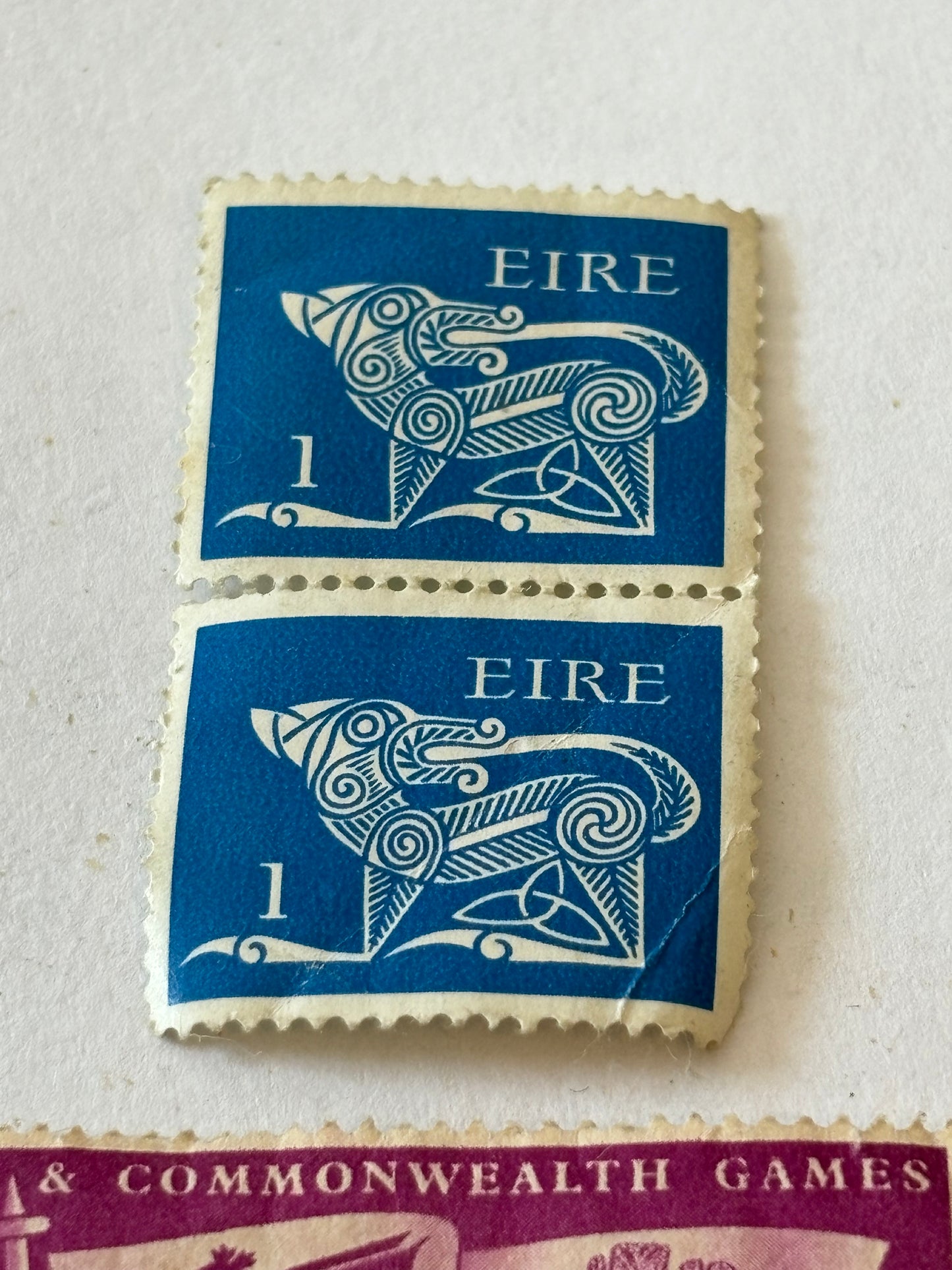 British Commonwealth Empire Games 6d Stamp & 2 x Irish Stamps