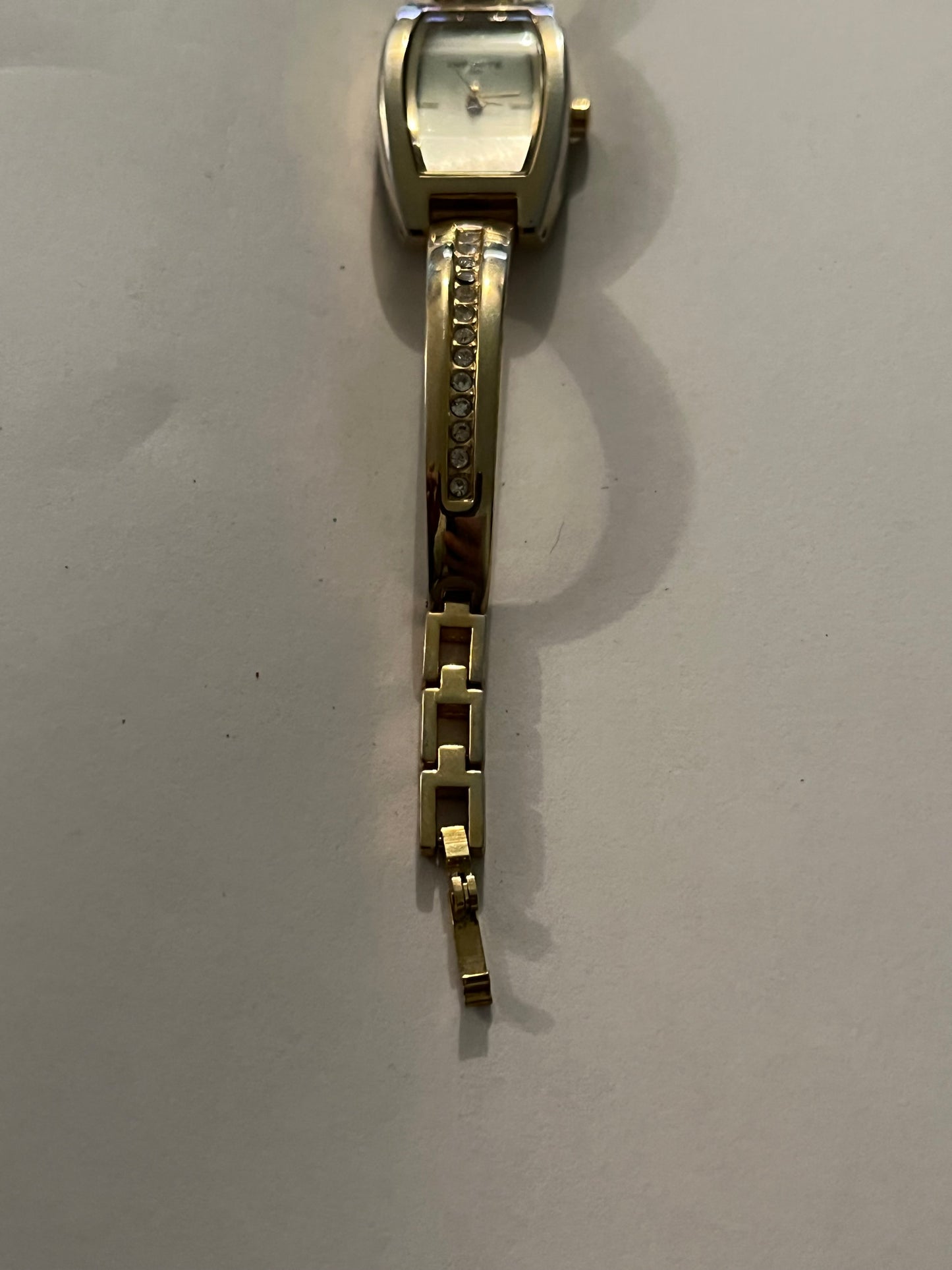 Infinite gold ladies half bangle jewelled watch - Untested