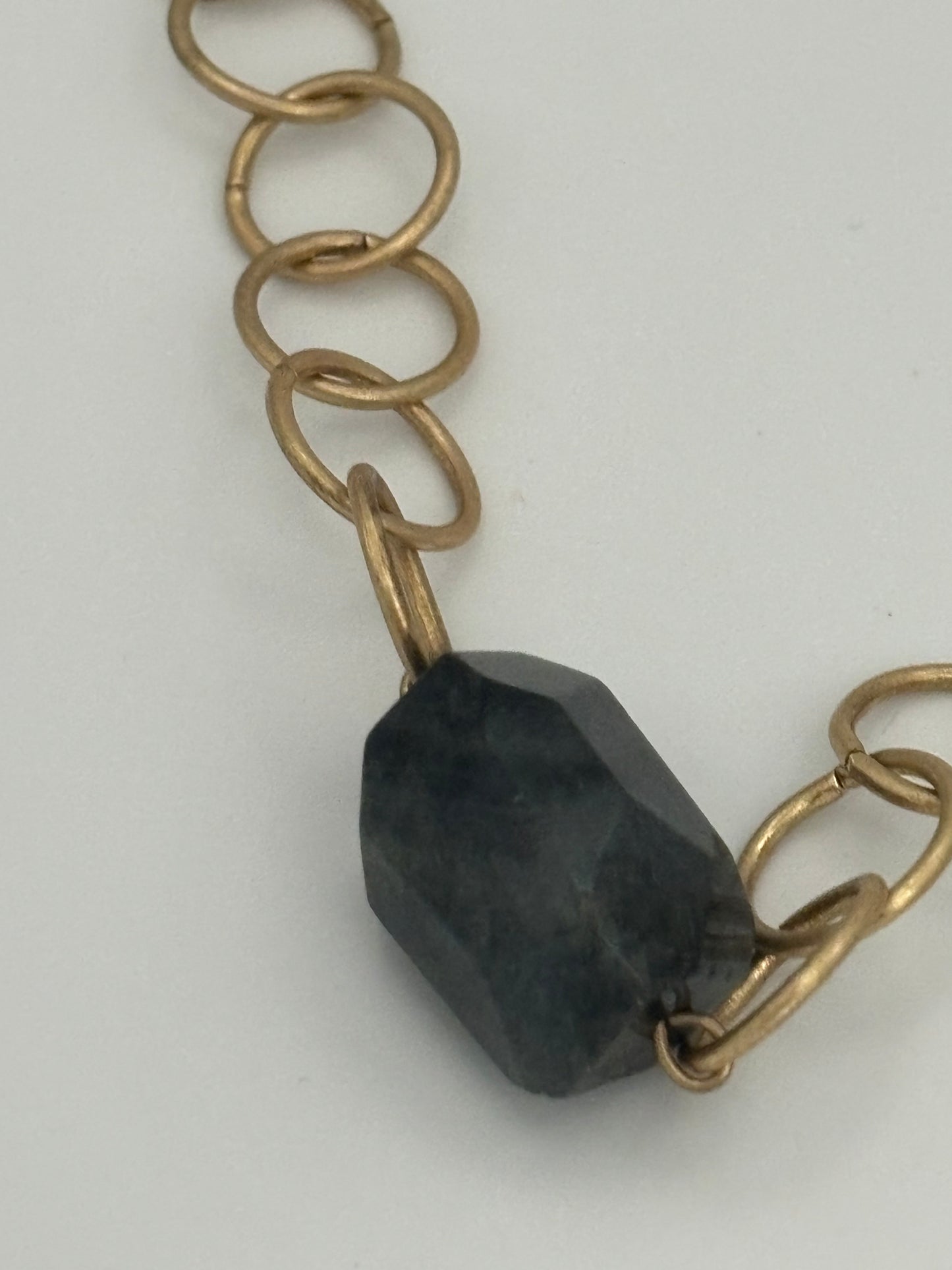 ENVY - Large Gold Rings Necklace with mineral beads and pendant